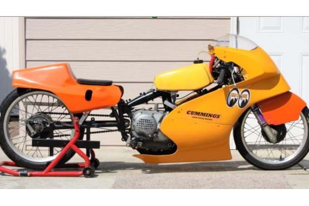 Moto de récord a la venta: Harley/Aermacchi Sprint Land Speed Racer