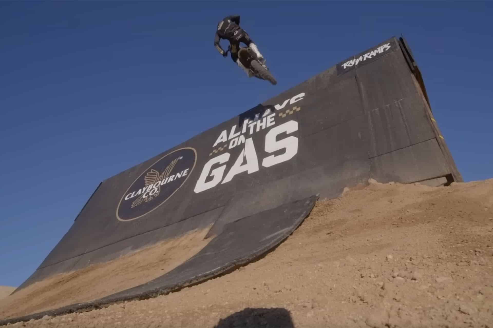 Una rampa Spine para motos, tan loco como suena