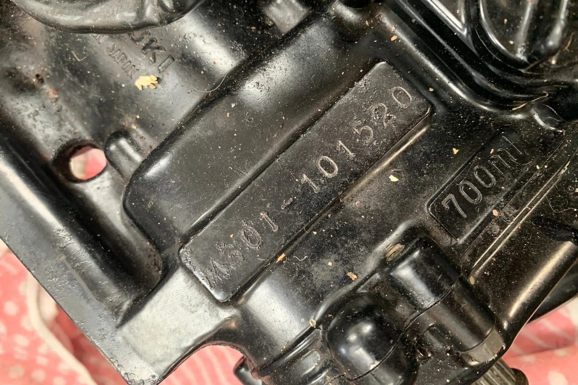 If 1:1 scale puzzles are your thing, this iconic RG500 may interest you