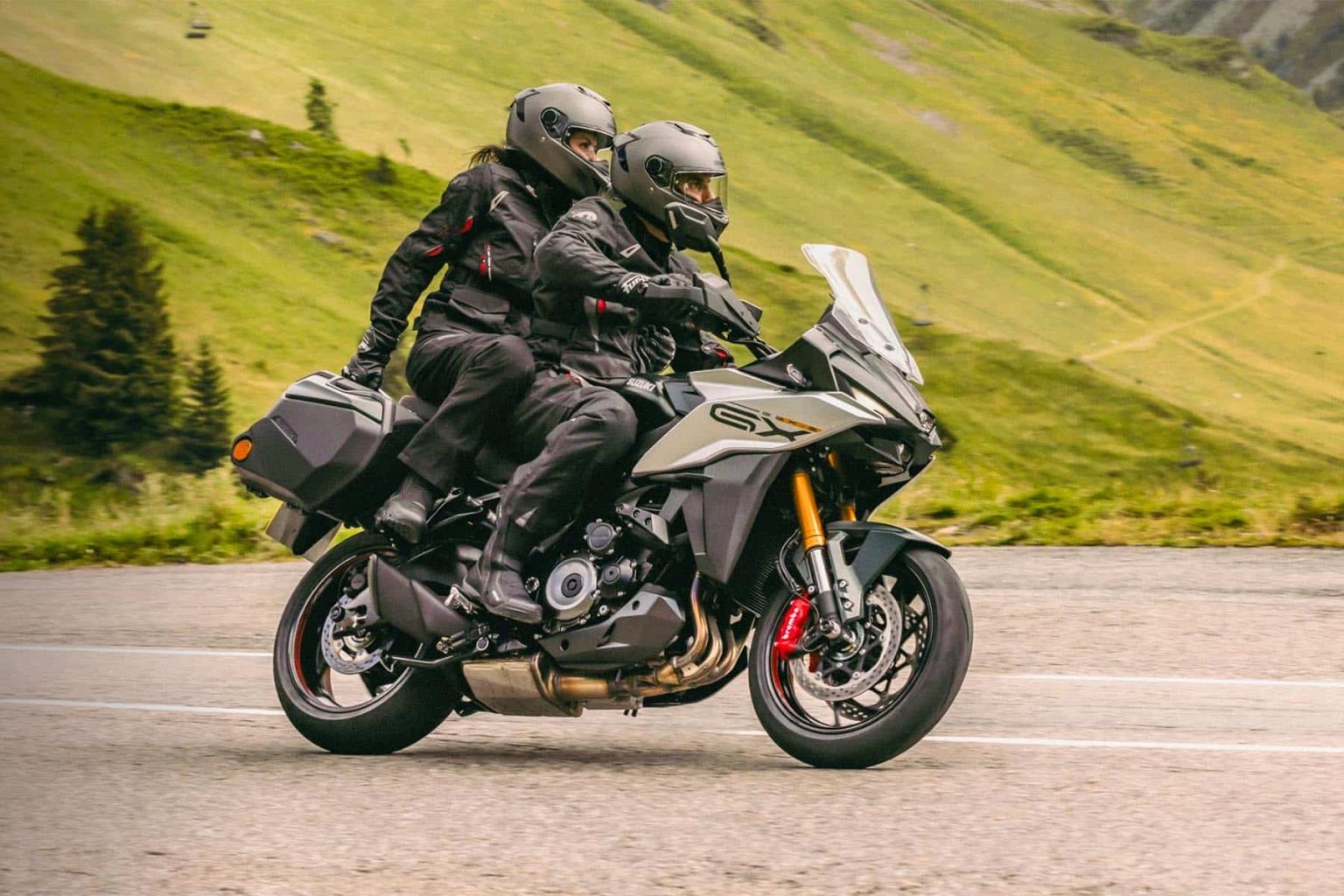 Asphat Motorcycle Racing Asphalt trail motorcycle or sport touring for traveling and with more ...