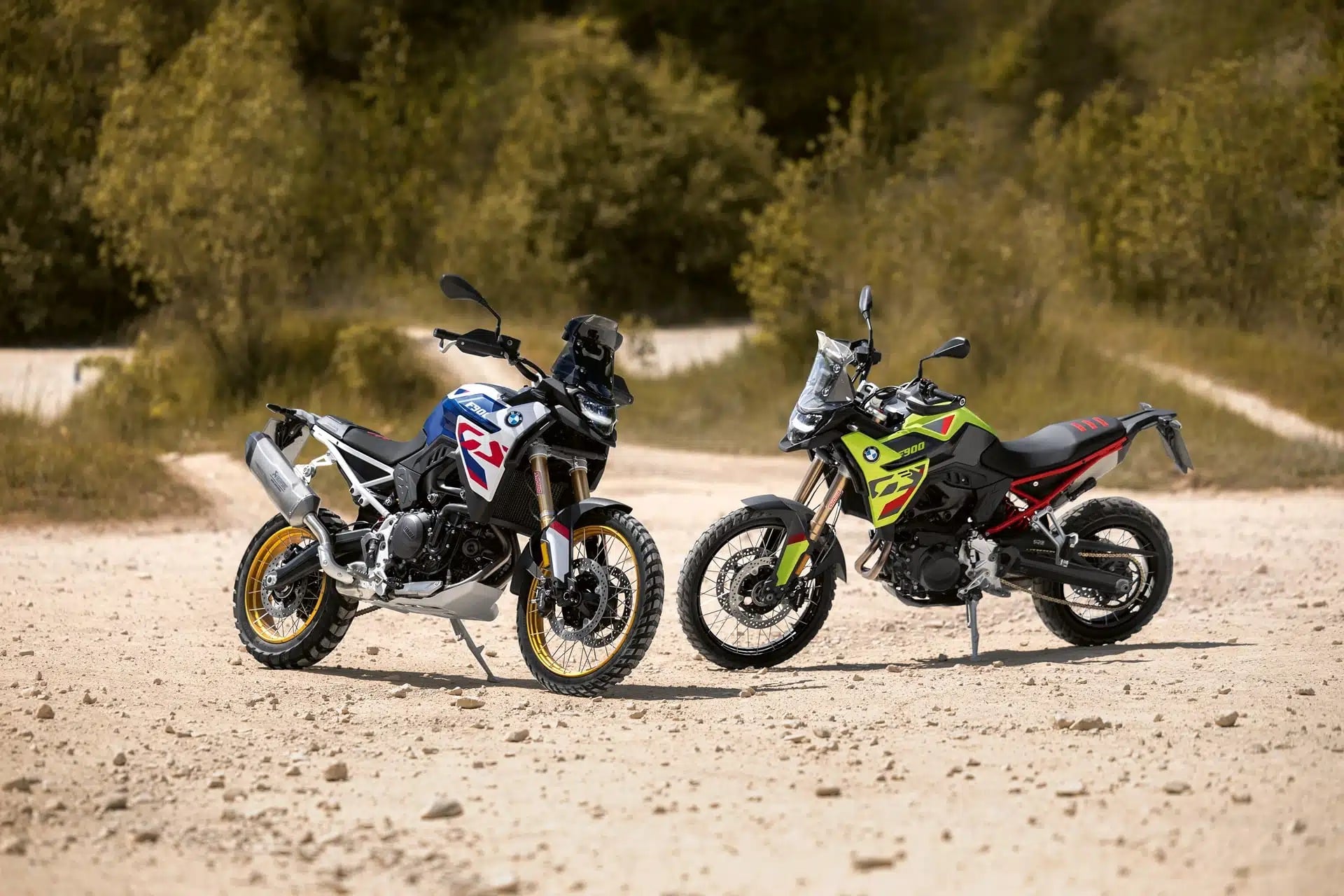 Vogue 900DSX vs BMW F 900 GS, which is better?