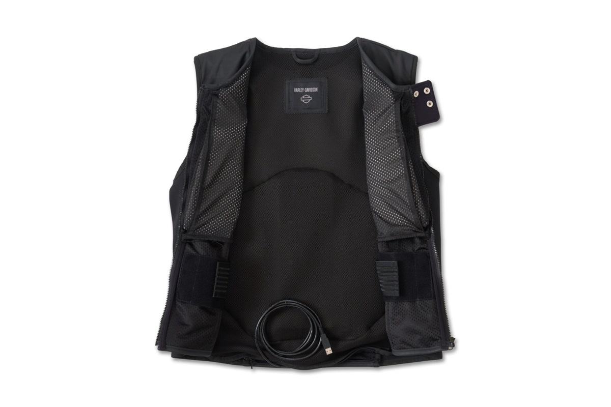 Smart Vest, the new airbag vest with the unmistakable Harley-Davidson style