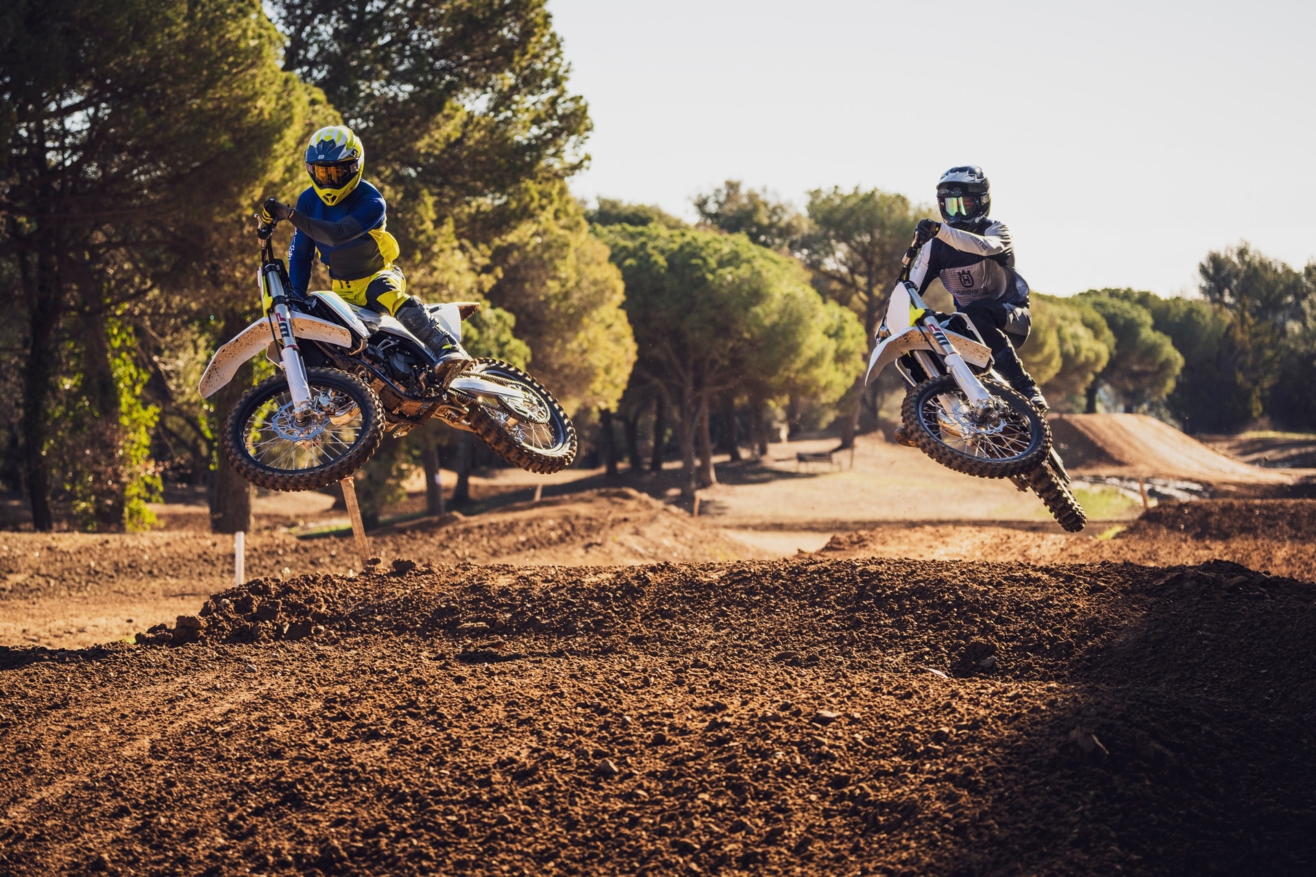 Las nuevas TC 150 Y TC 300 llegan para ampliar la gama MX 2025 de Husqvarna