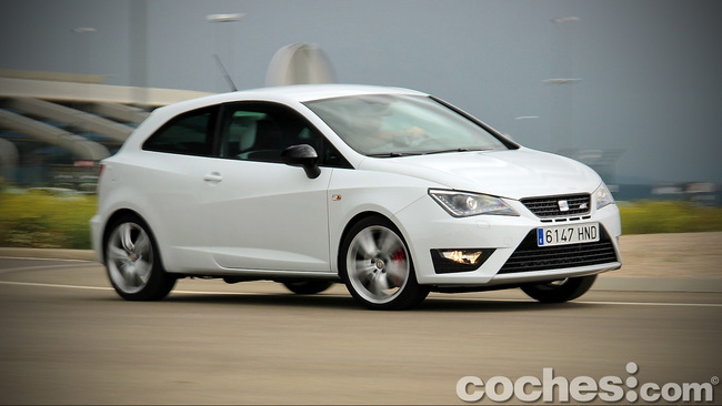 SEAT_Ibiza_SC_Cupra_21