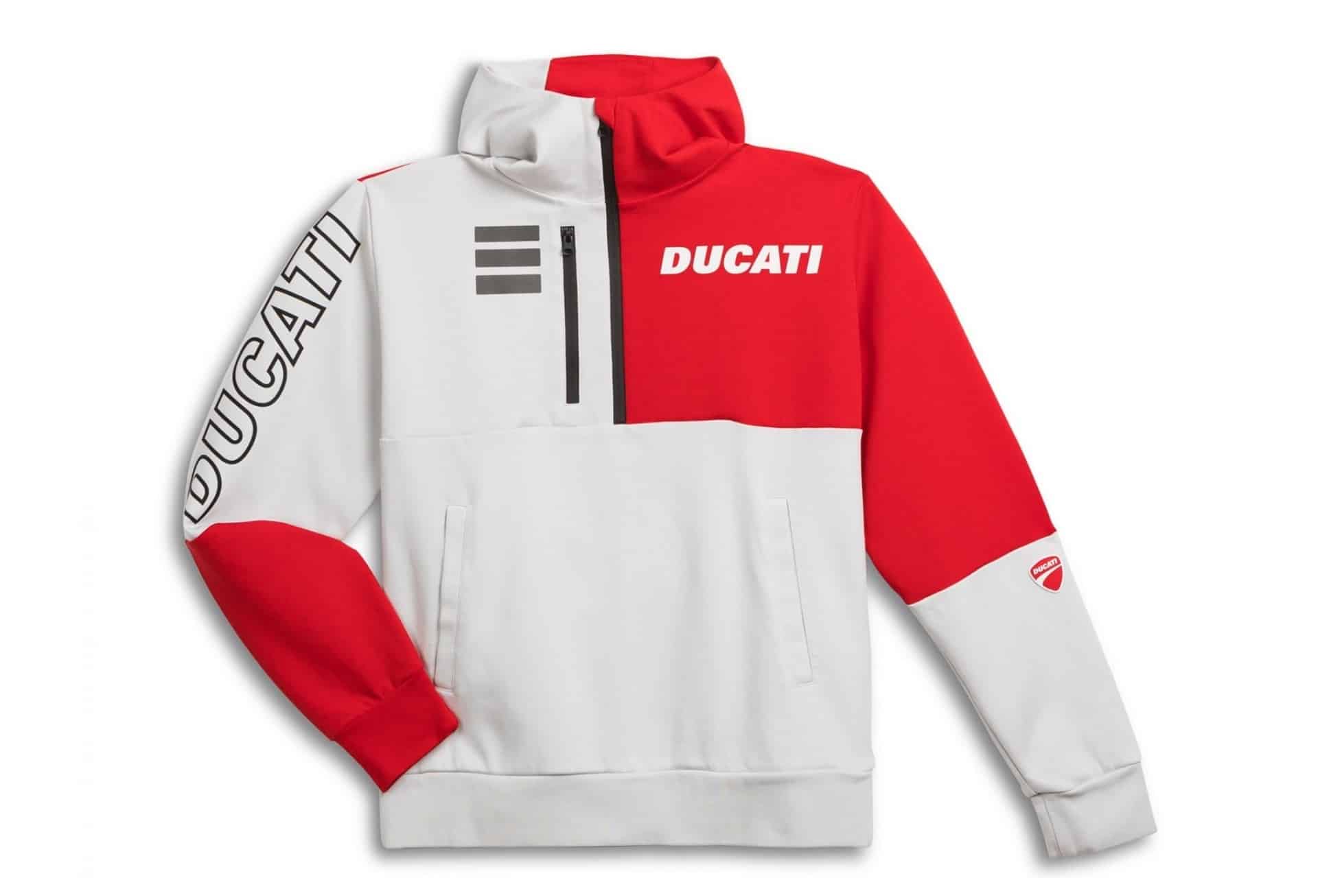 Ducati Explorer: The new clothing line inspired by the DesertX Rally style