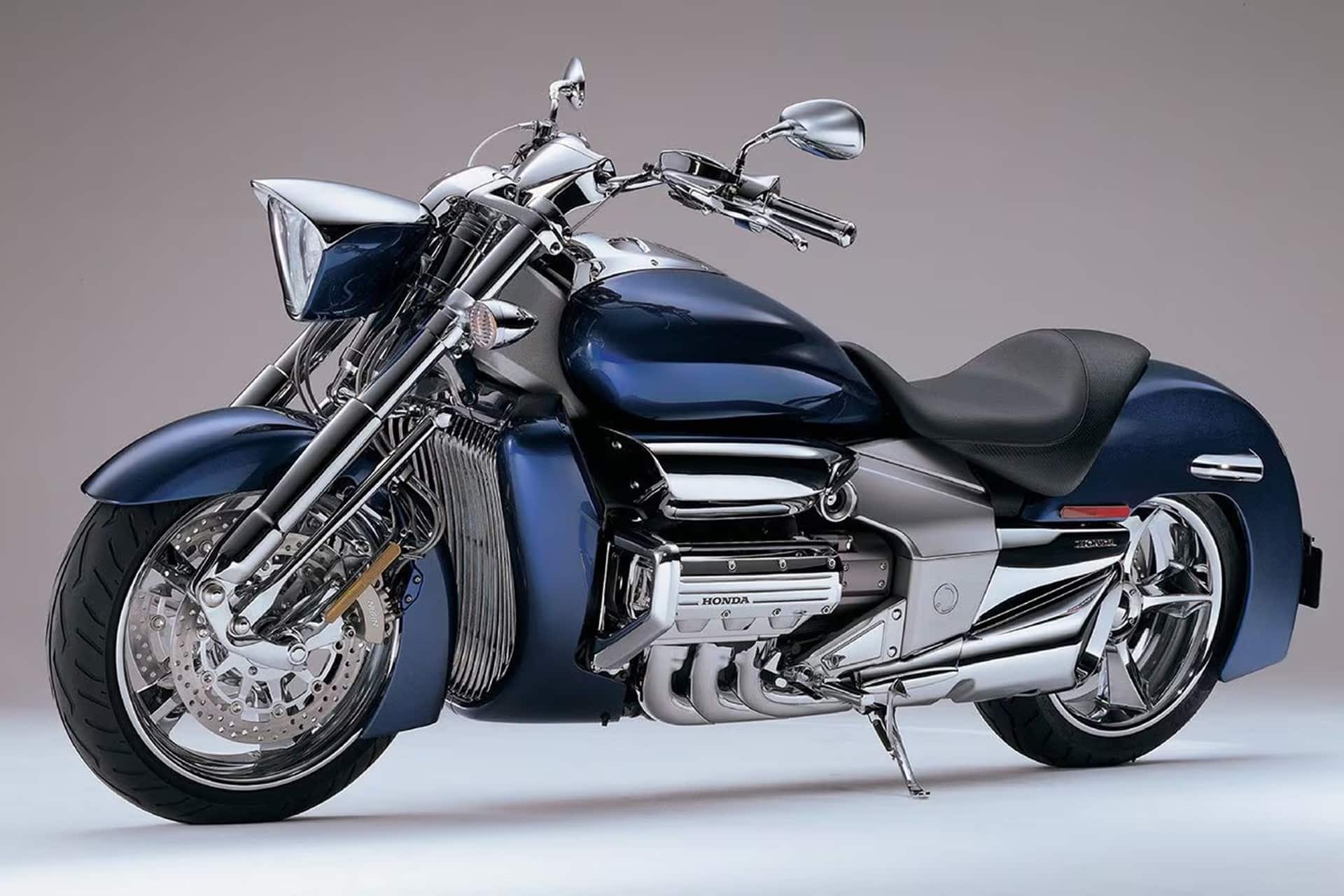 Souo Motorcycles' new mega cruiser not only has to look like it, it also has to sound like it