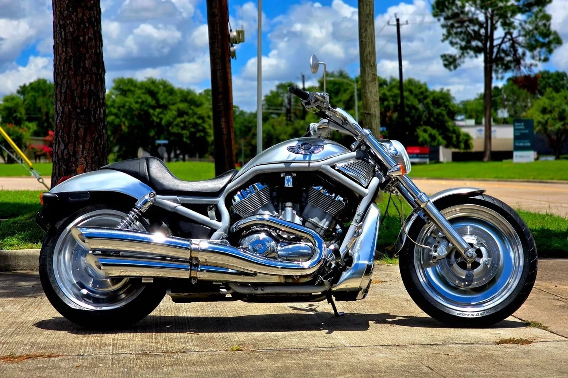 Una V-Rod 100 Aniversario Edition acaba de estar a la venta y podría haber sido tuya, ¡por menos de 6.000 euros!