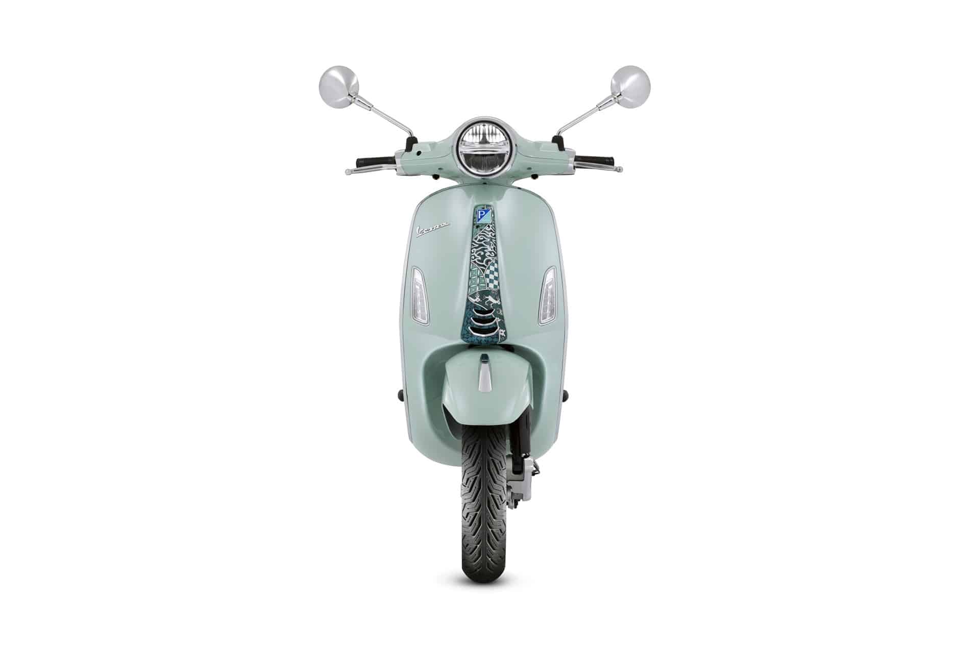 Primavera Batik, the Vespa born from the encounter of cultures