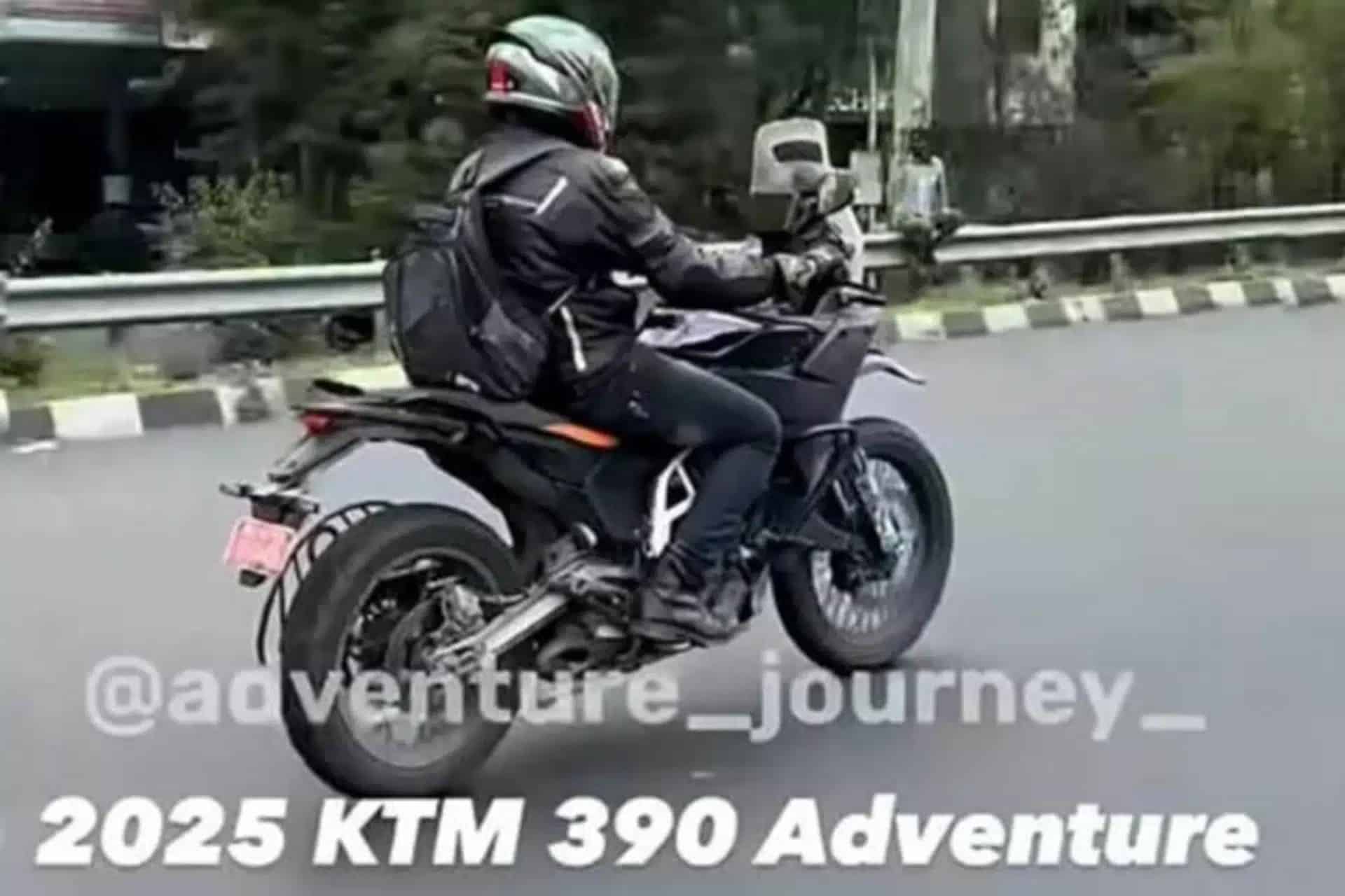 The next generation of KTM 390 Adventure spotted again in full test