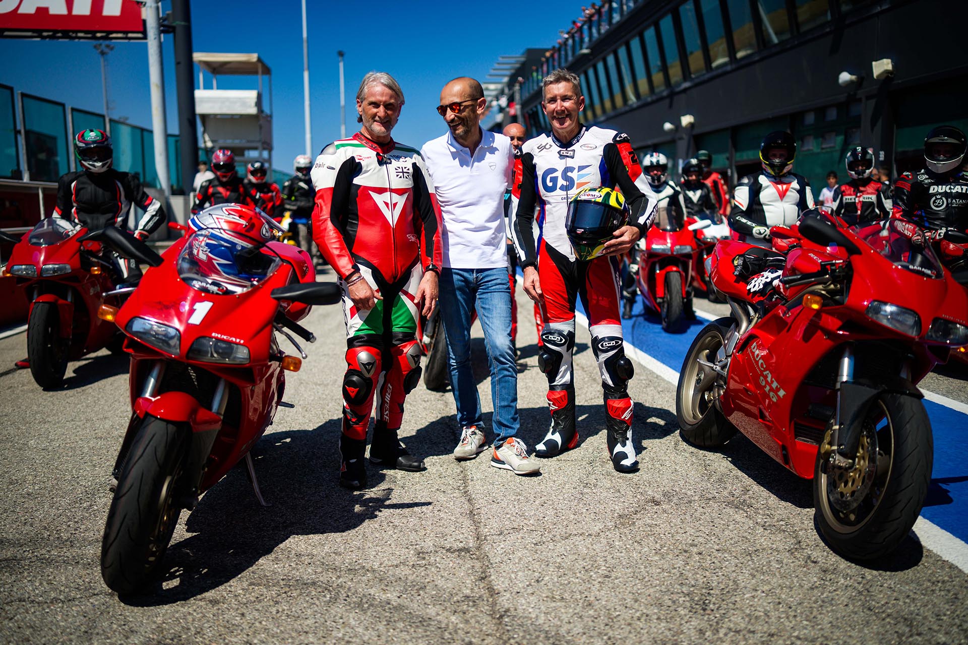 Bayliss y Fogarty volvieron a enfundarse los monos en el WDW 2024