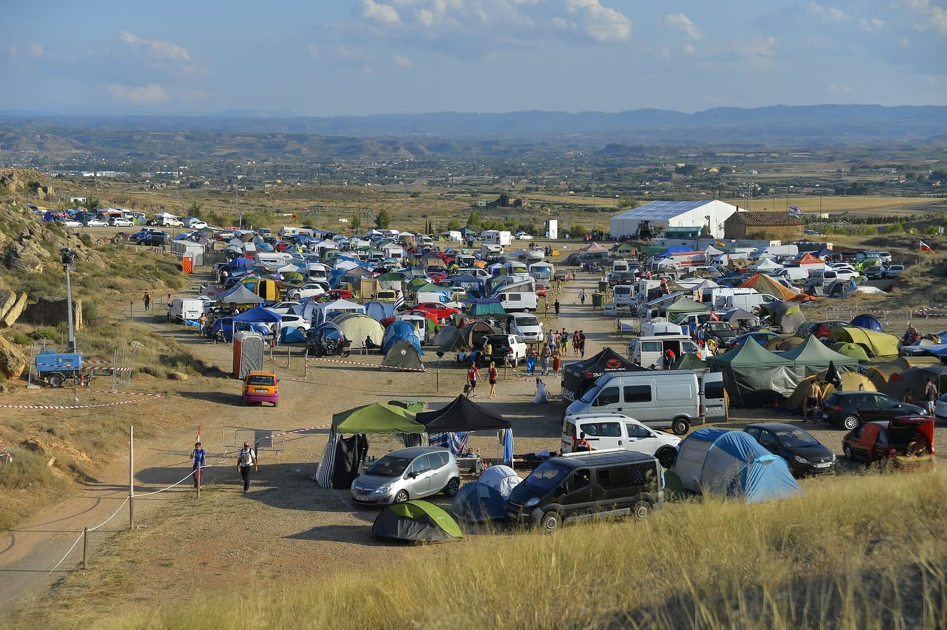 Zona de Acampada Oficial: Viviendo Gran Premio GoPro de Aragón de una manera única