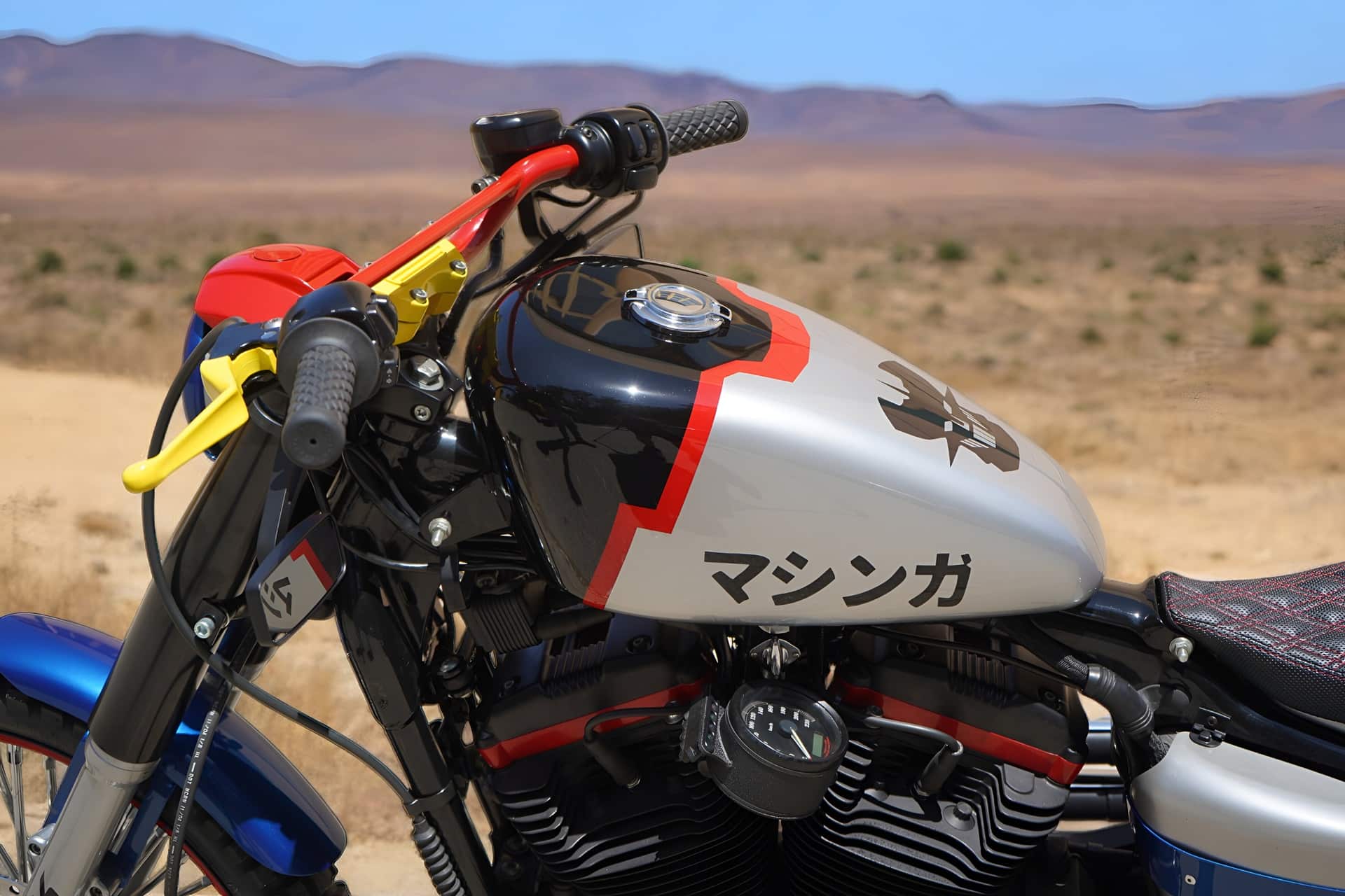 Harley scrambler Mazinger Z: LDK's tribute to the well-known Japanese manga series