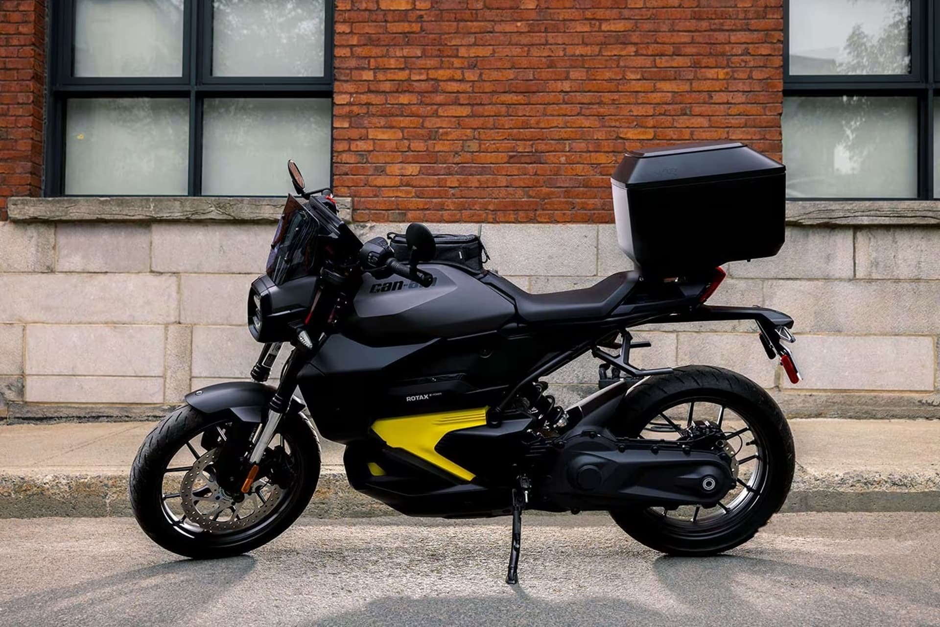 Can-Am launches its electric motorcycle range with the new Pulse and Origin 2025