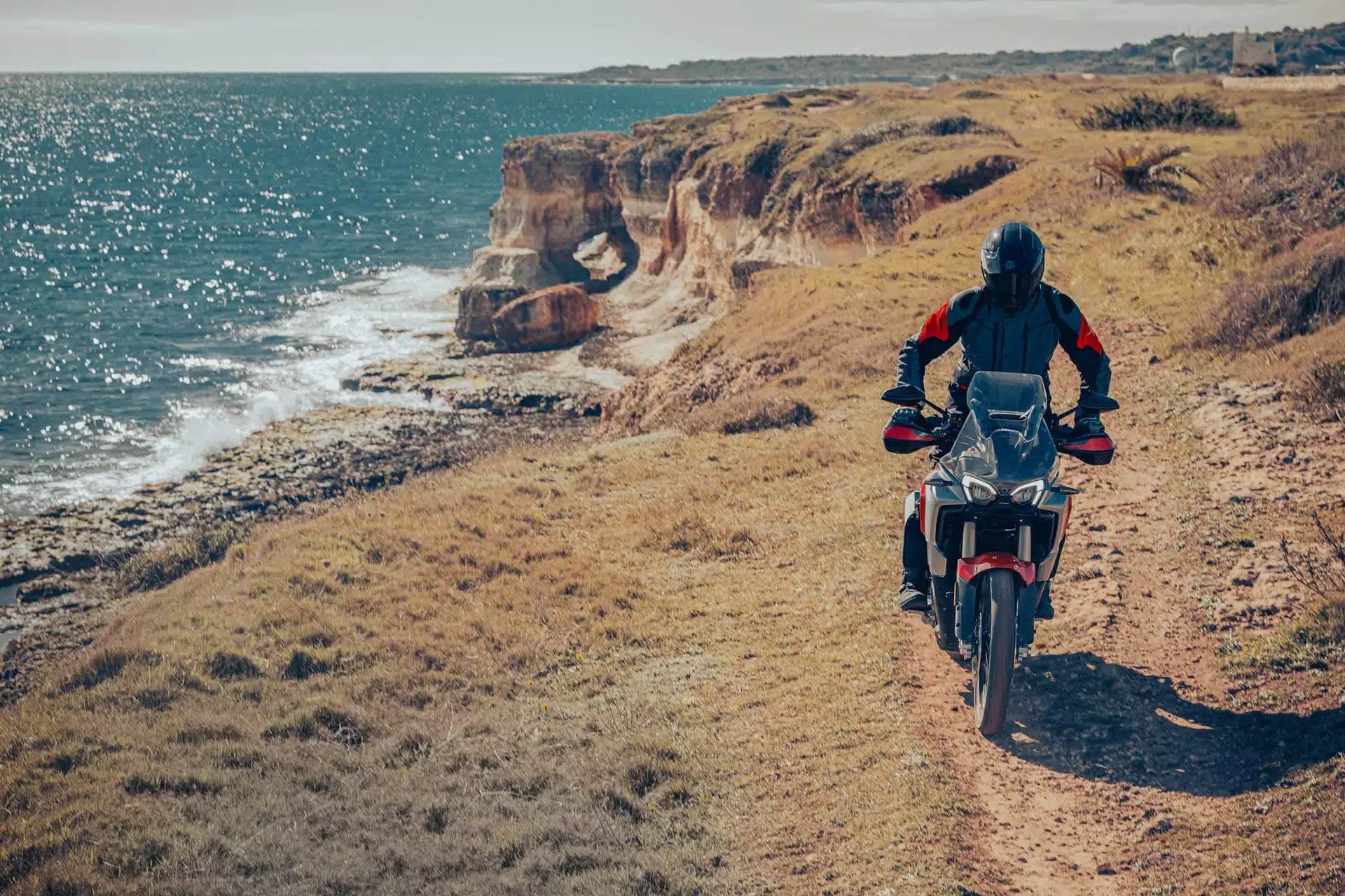 The peaks arrive at different revolutions than declared