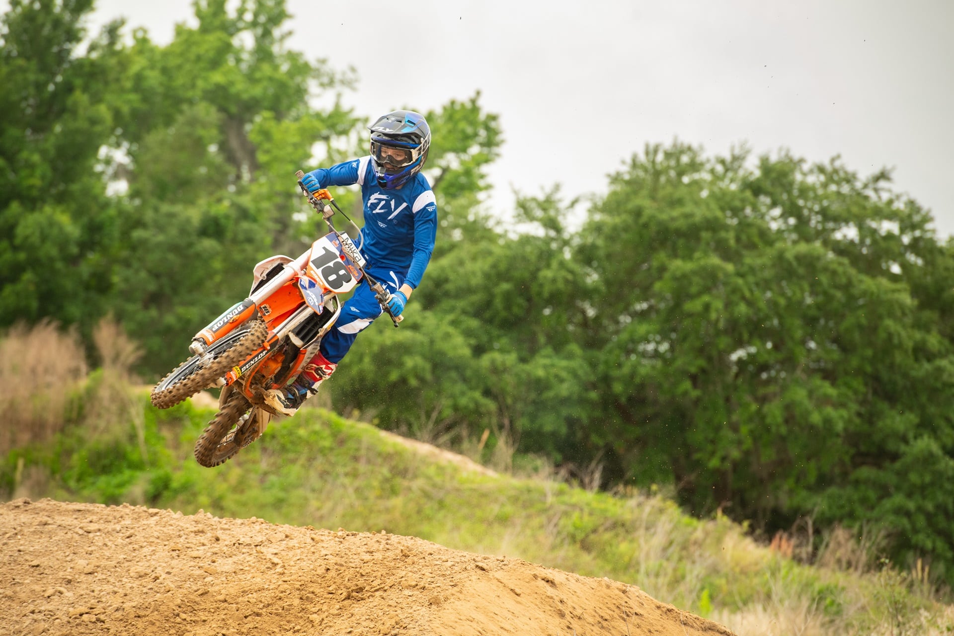 Colección 2025 FLY Racing: Viviendo la temporada Offroad a lo grande