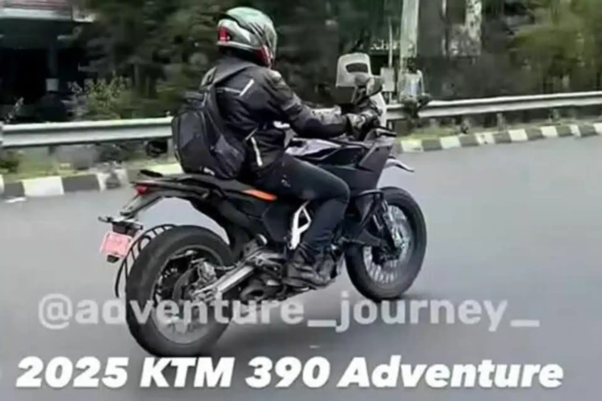 KTM 390 Adventure 2025
