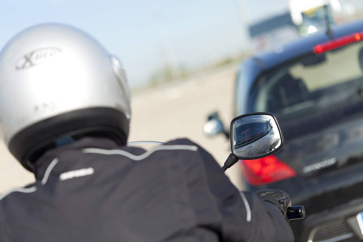 The agents do not wear visible distinctions