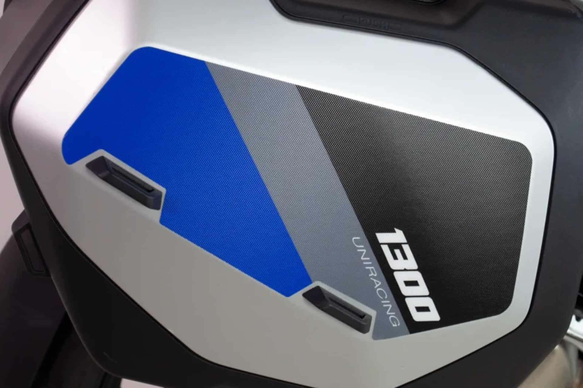 New Uniracing stickers for BMW R 1300 GS