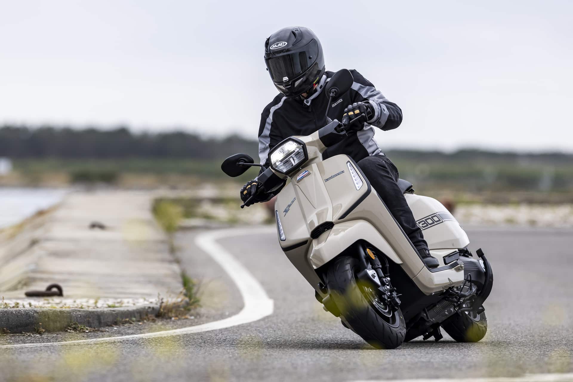 Lambretta X300/G350 test