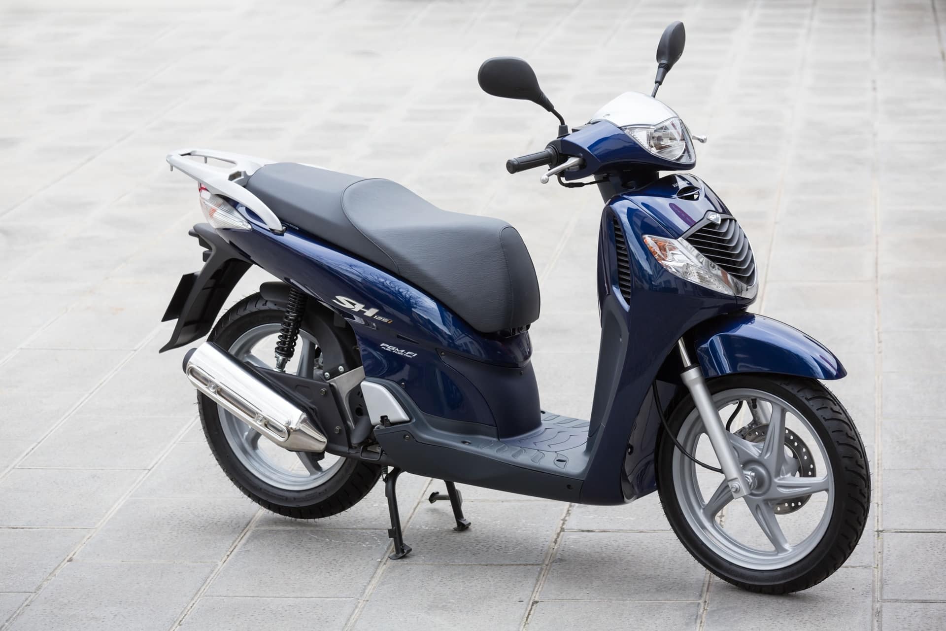 The Honda SH turns 40 years old