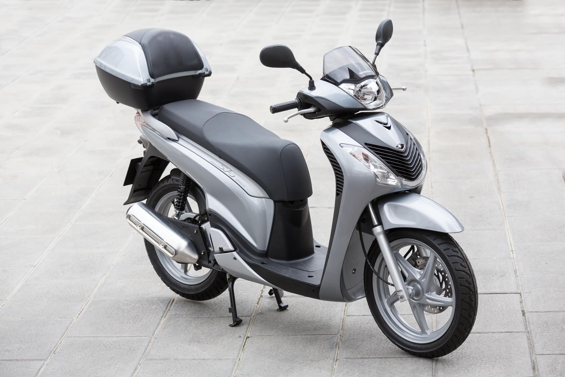 The Honda SH turns 40 years old