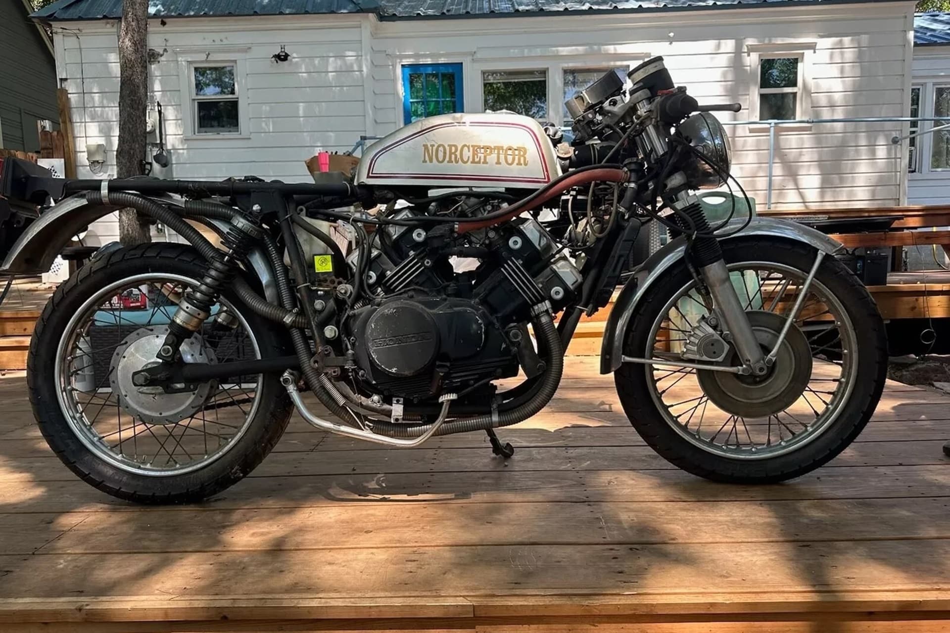 Motos de ensueño a la venta: Norton Commando "NorCeptor" de 1973