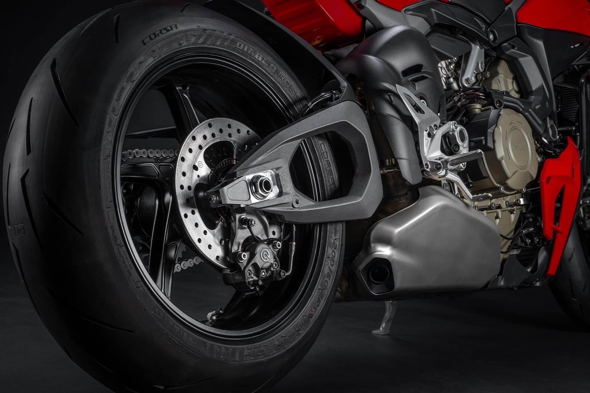 Ducati Streetfighter V4 2025