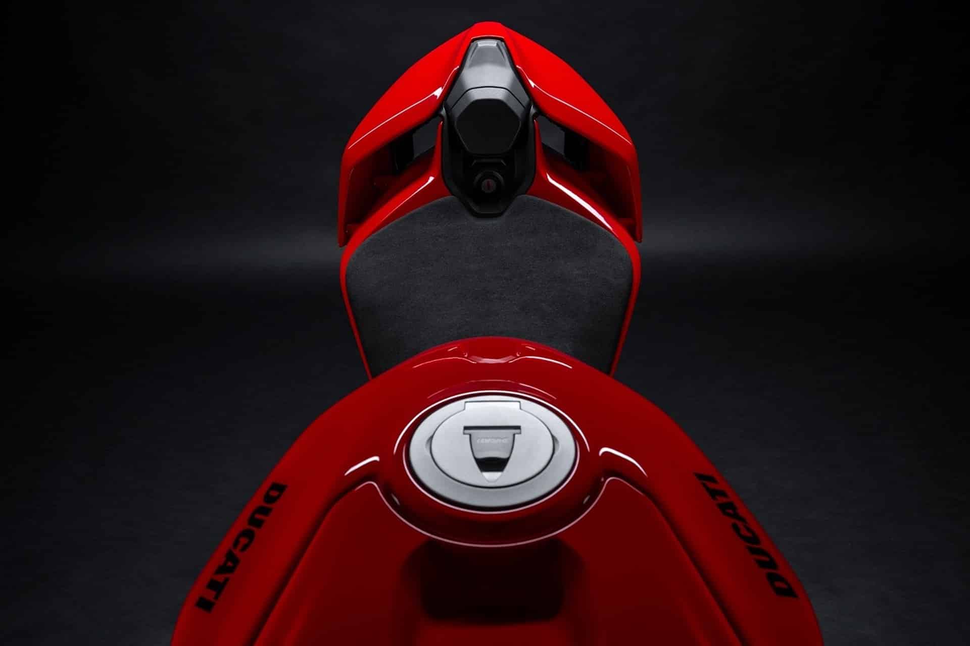 Ducati Streetfighter V4 2025