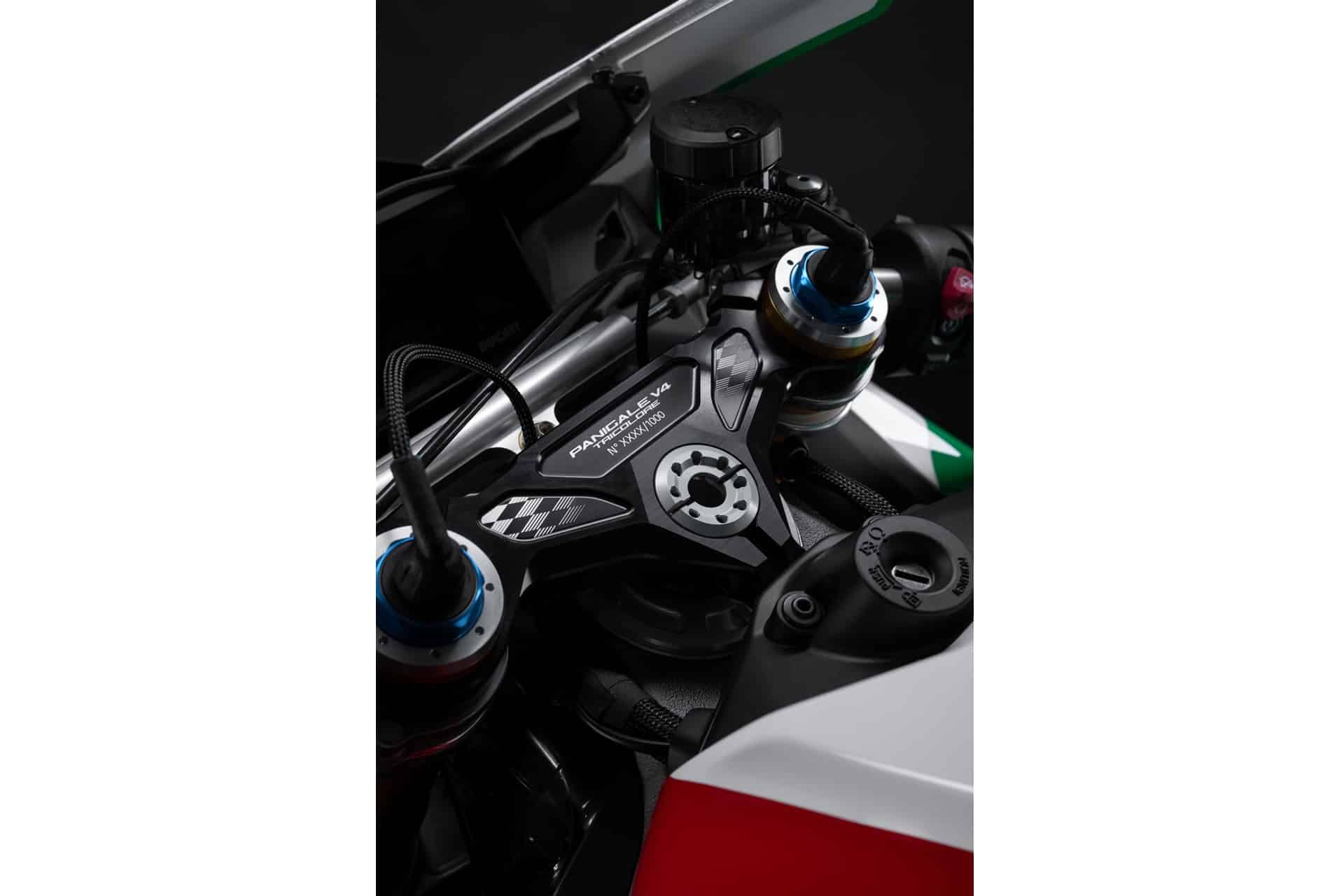 Ducati Panigale V4 Tricolore 2025: The essence "Made in Italy" in all its splendor