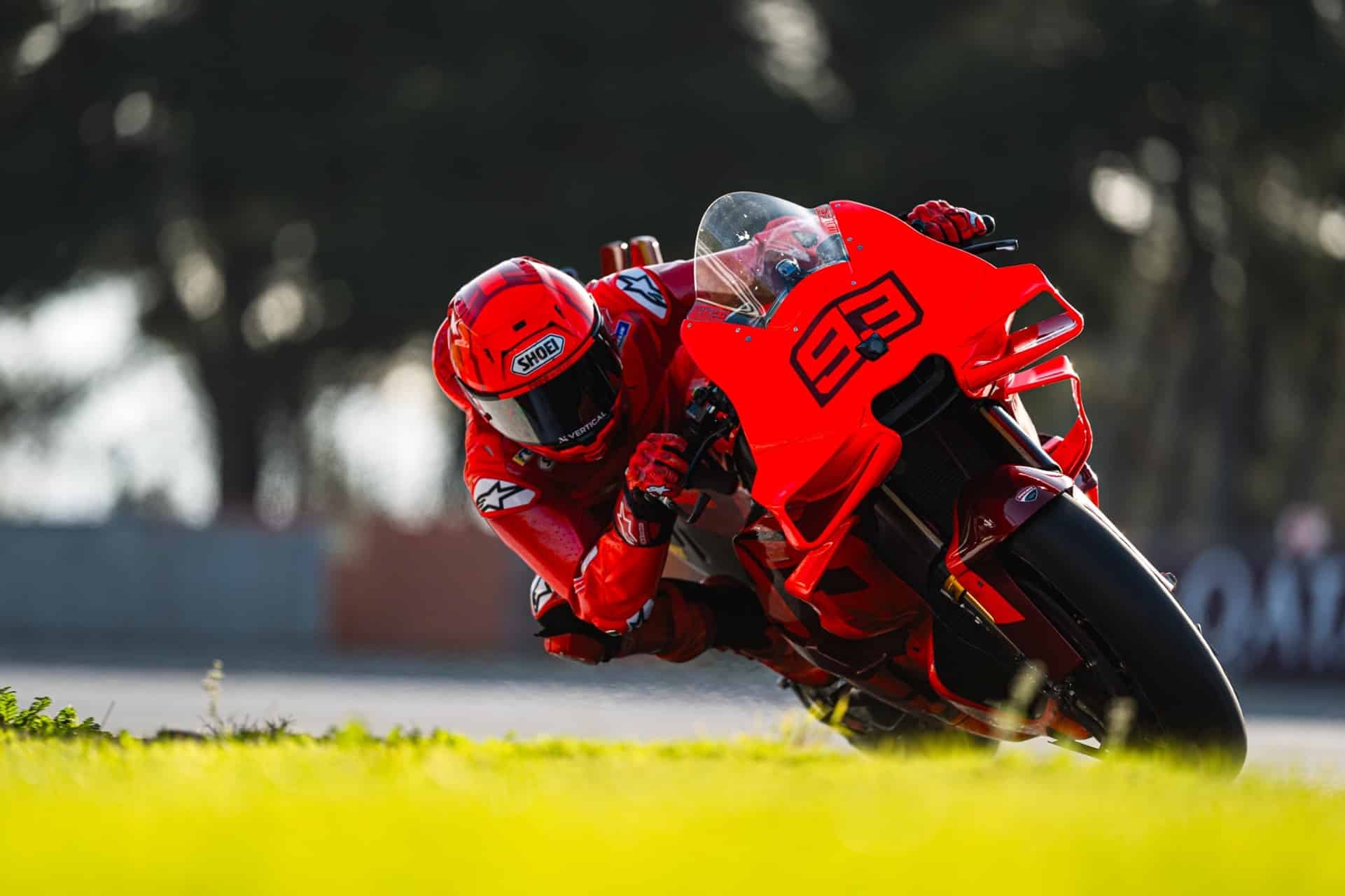 "Life in red": The new Ducati documentary after a historic season