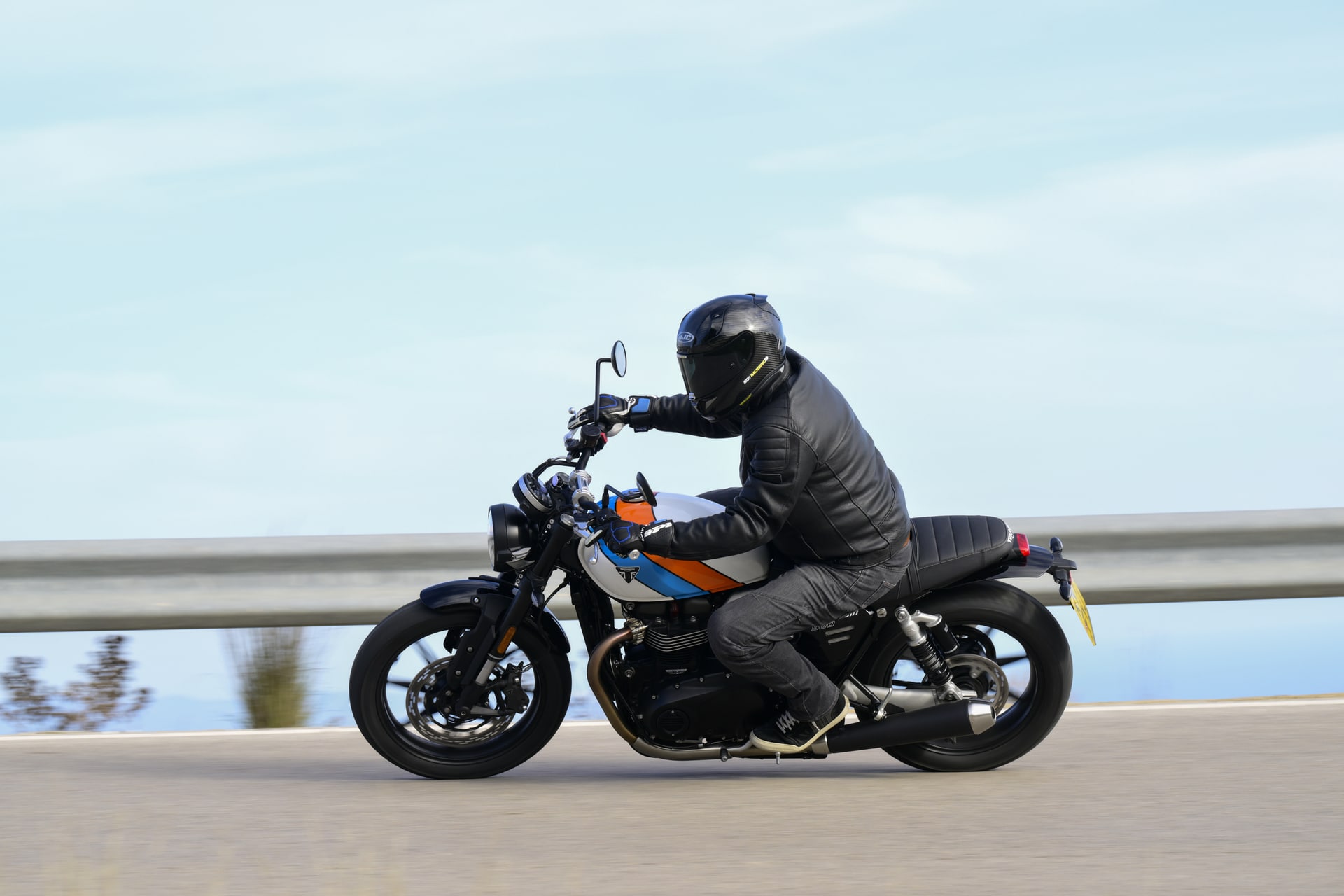 Test Triumph Speed ​​Twin 900