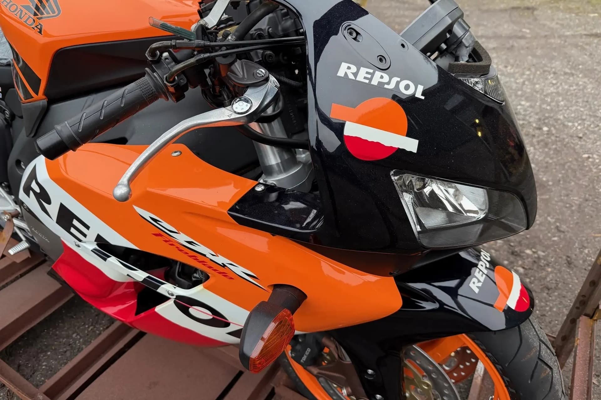 Dream bikes for sale: Honda CBR1000RR SC57 2005 in its box