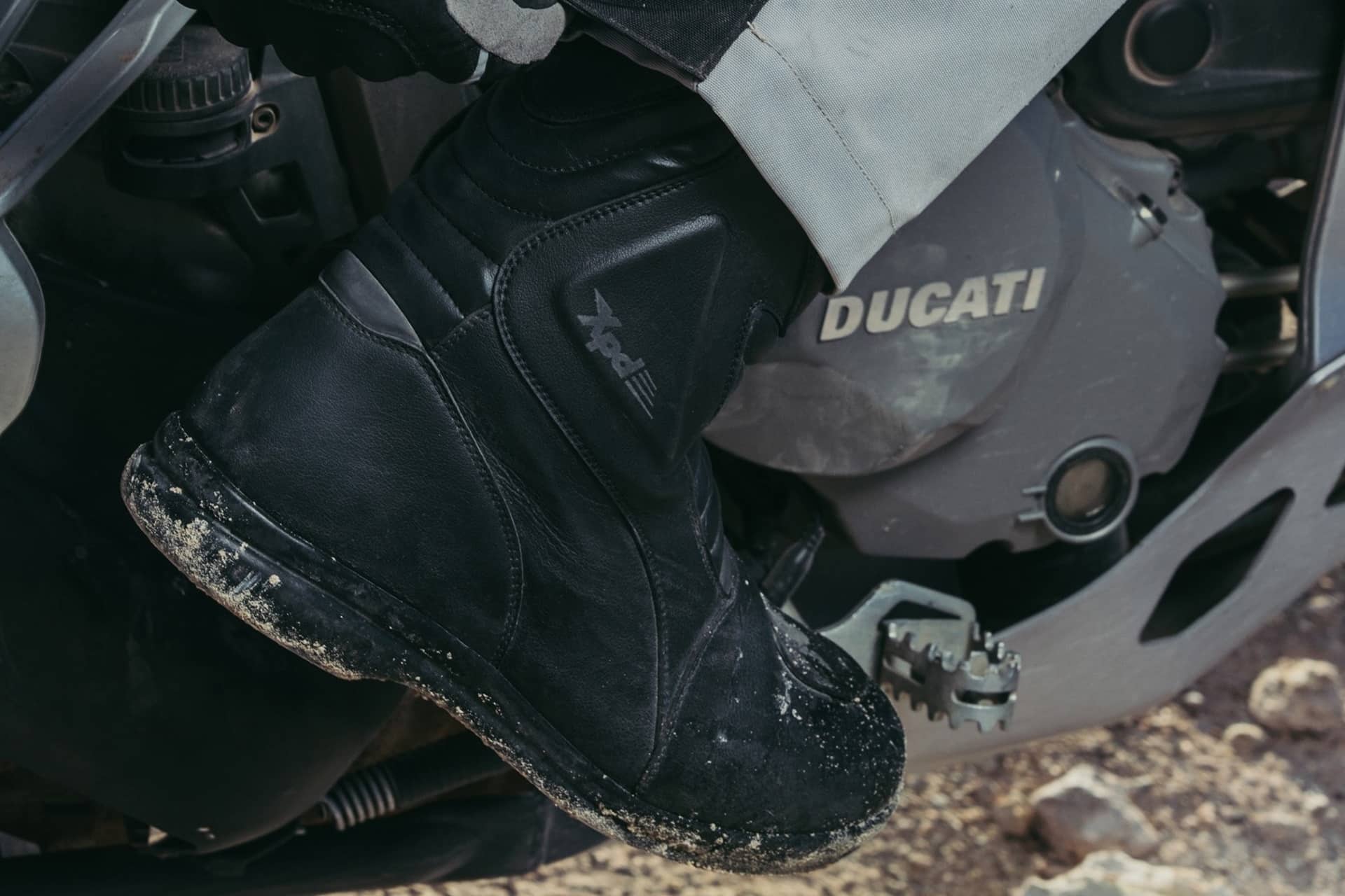 Gama de botas H2OUT de XPD: Cuando la humedad y el agua dejan de ser un inconveniente para montar en moto