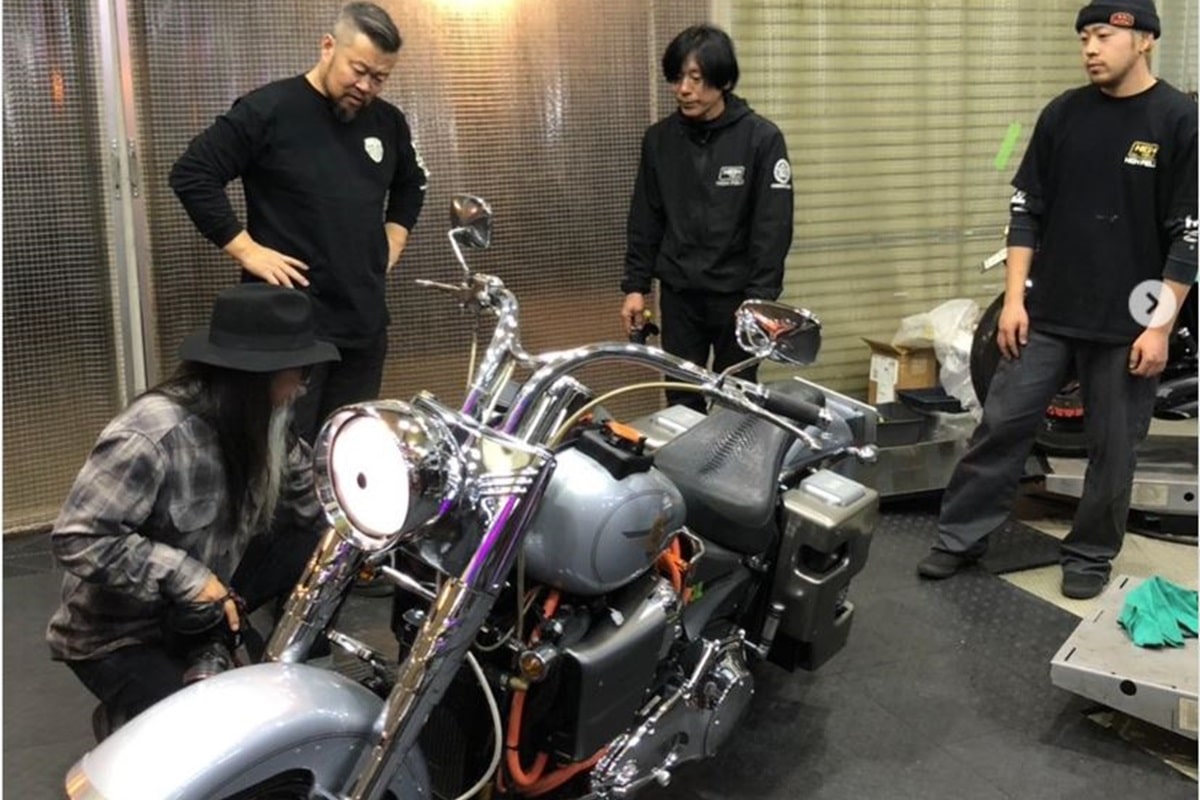 If you're a Harley lover, maybe you shouldn't see this plug-in Fat Boy...