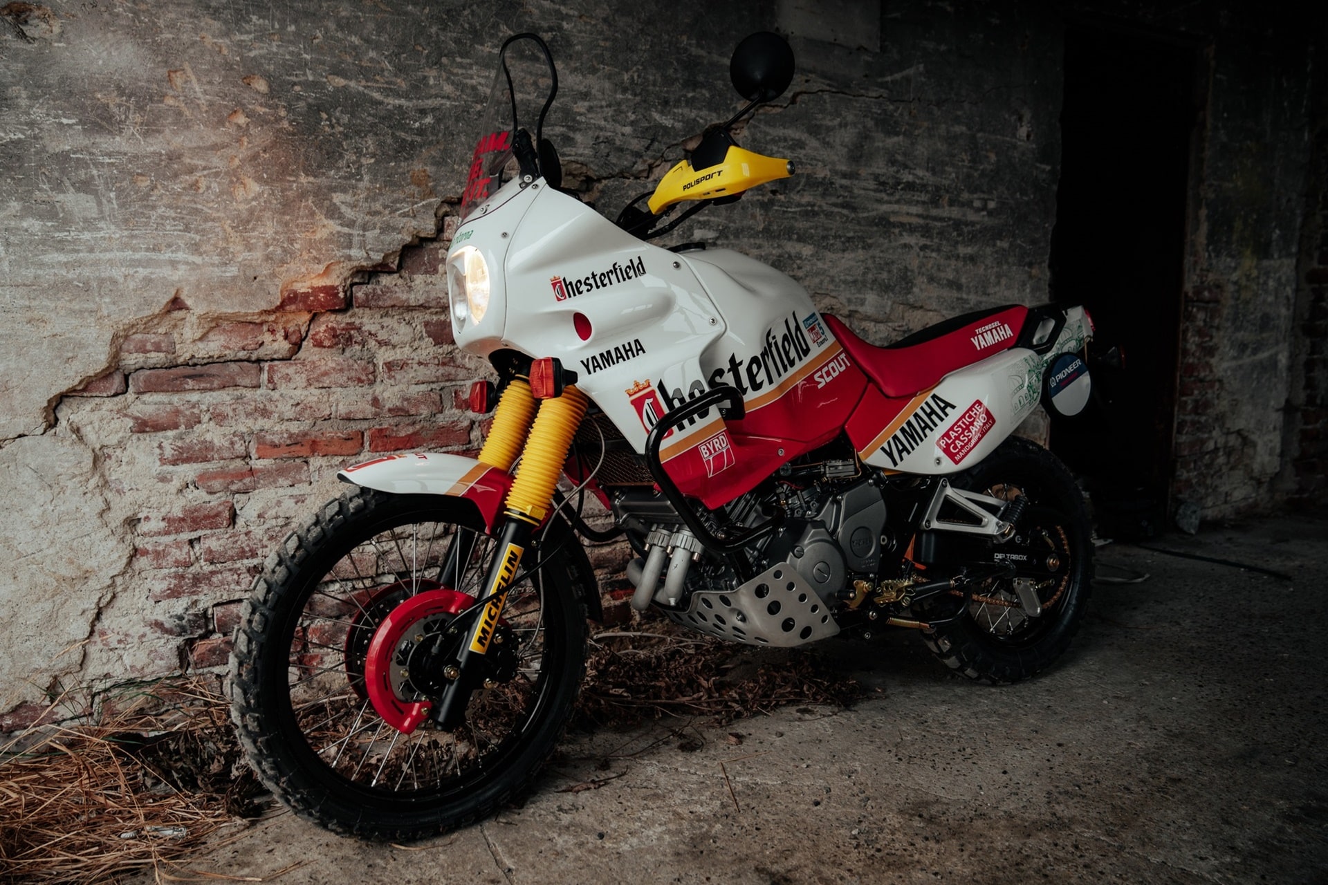 Yamaha Super Ténéré Chesterfield Edition by Bike Factory: Tribute to Classic Dakar