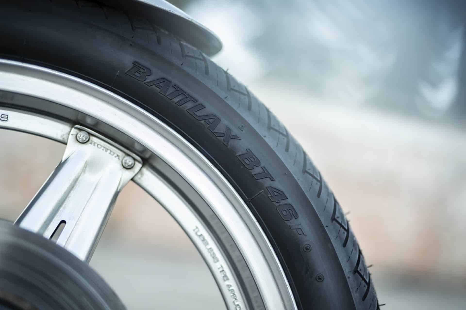 How to choose the ideal tire for a classic motorcycle? Complete guide