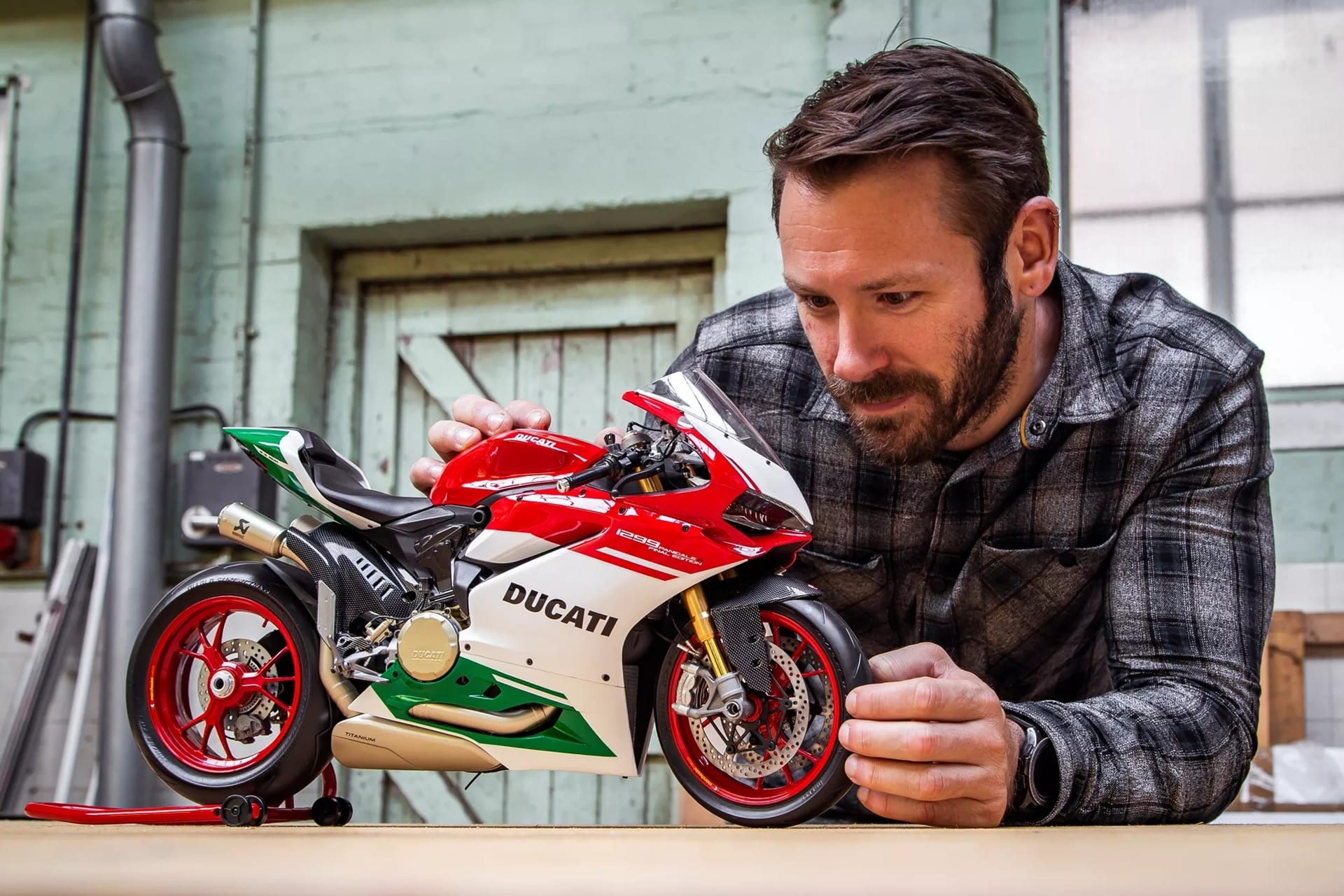 Ducati y Pocher Model oficializan su nuevo acuerdo de colaboración para 2026