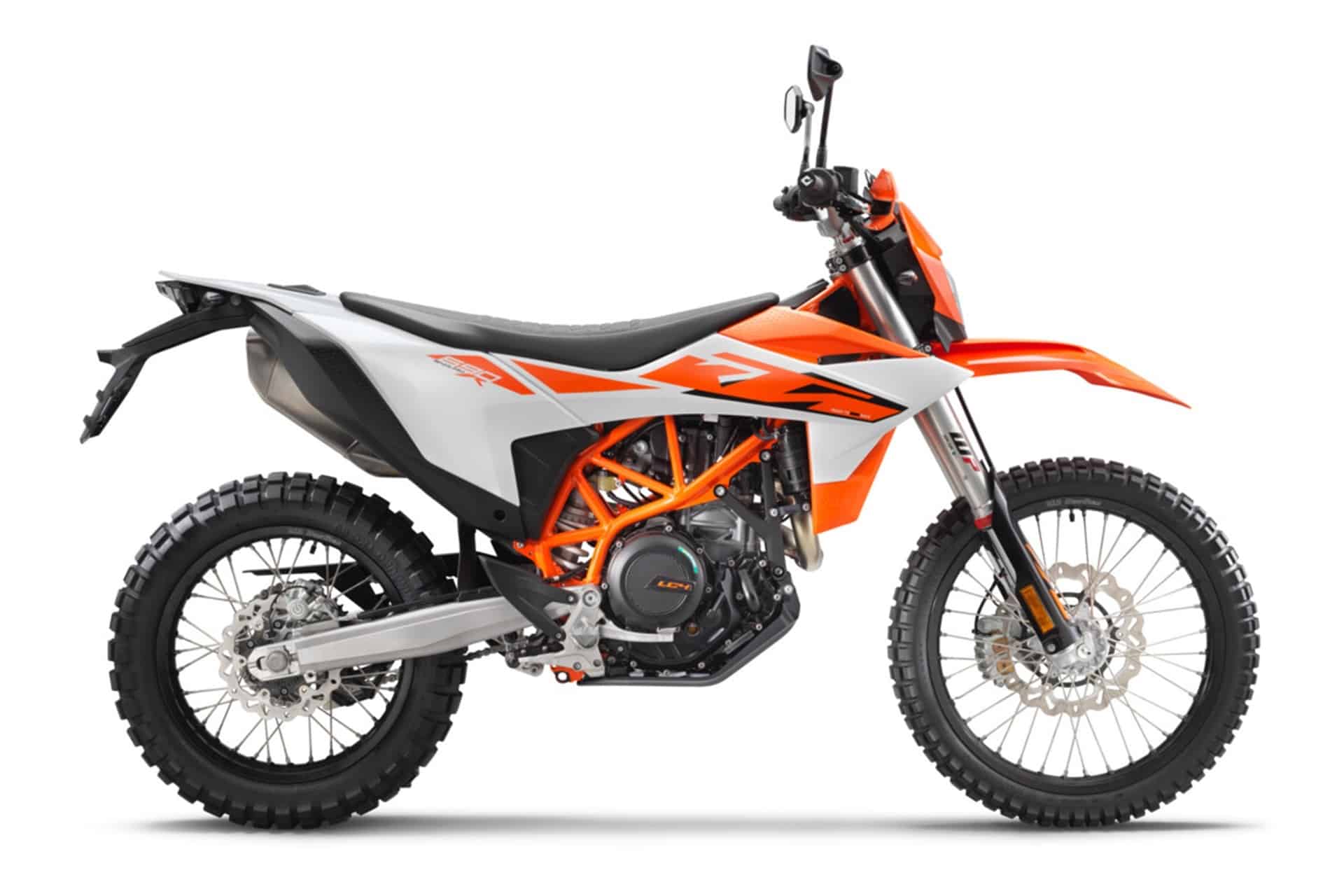 KTM officially presents its new 690 Enduro R and 690 SMC R 2026