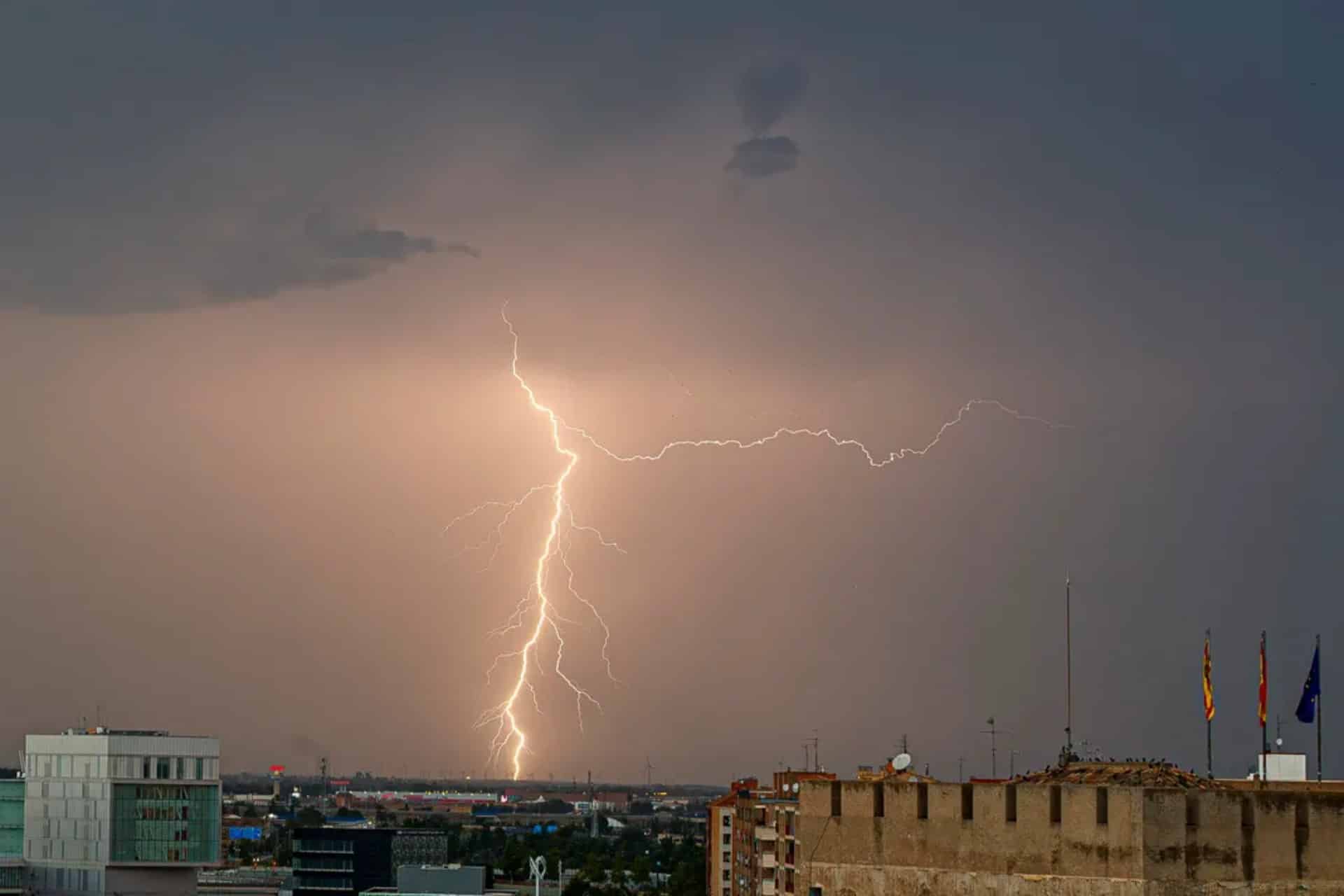 Rayo impact motorist in Italy dies