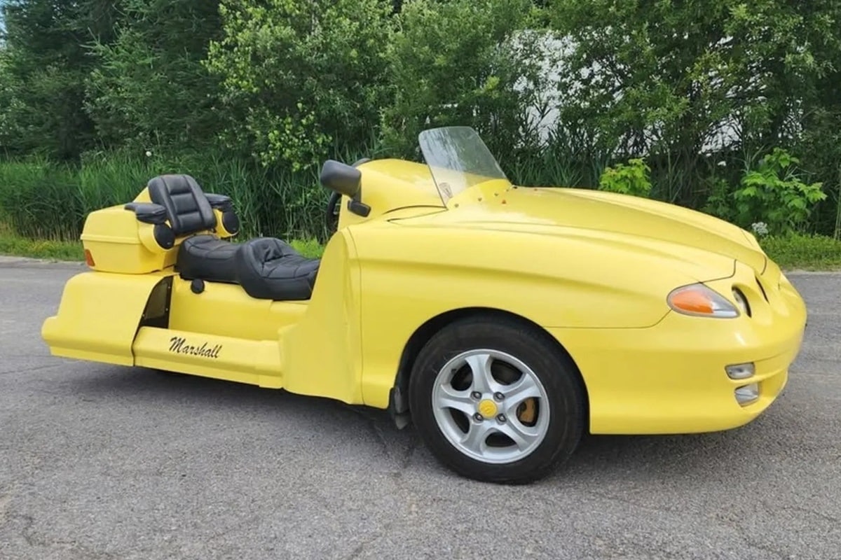 Como echar a perder en un mismo proyecto un Hyundai Coupe y una Honda Goldwing