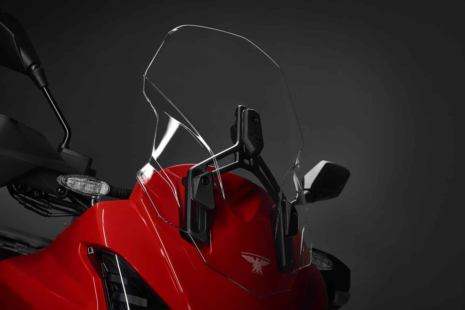 Moto Morini accessories range for X-Cape 650 and Semizzo: It combines Italian loading, comfort capacity and design capacity