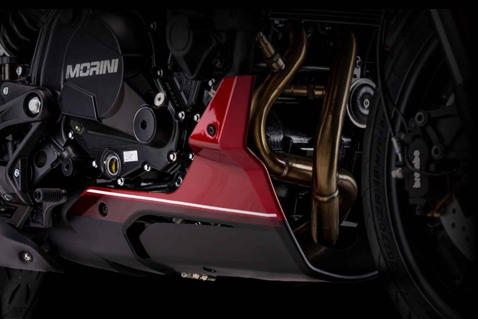 Moto Morini accessories range for X-Cape 650 and Semizzo: It combines Italian loading, comfort capacity and design capacity