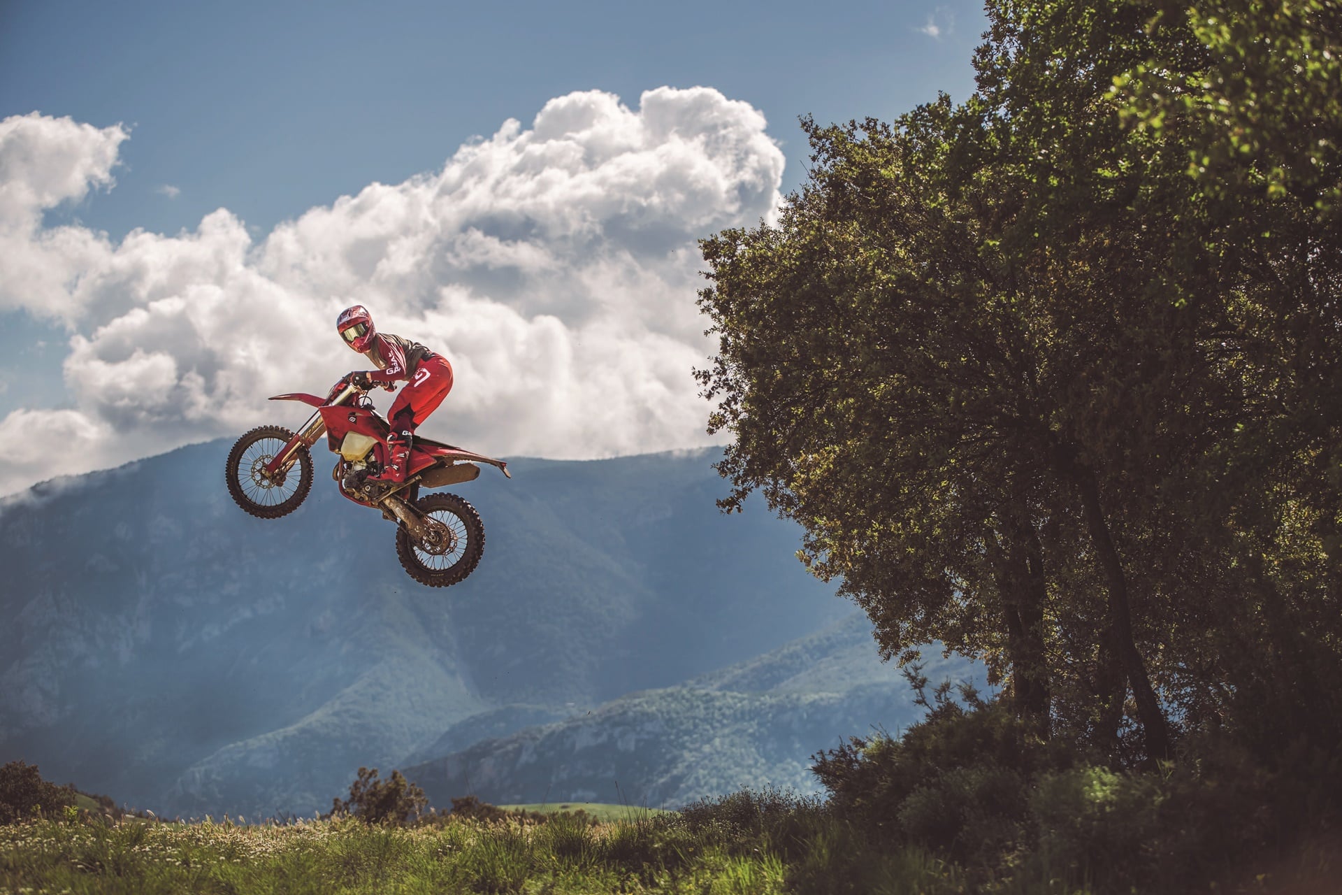 GASGAS GAMAS 2026: The brand reveals its new motocross and enduro models for next season