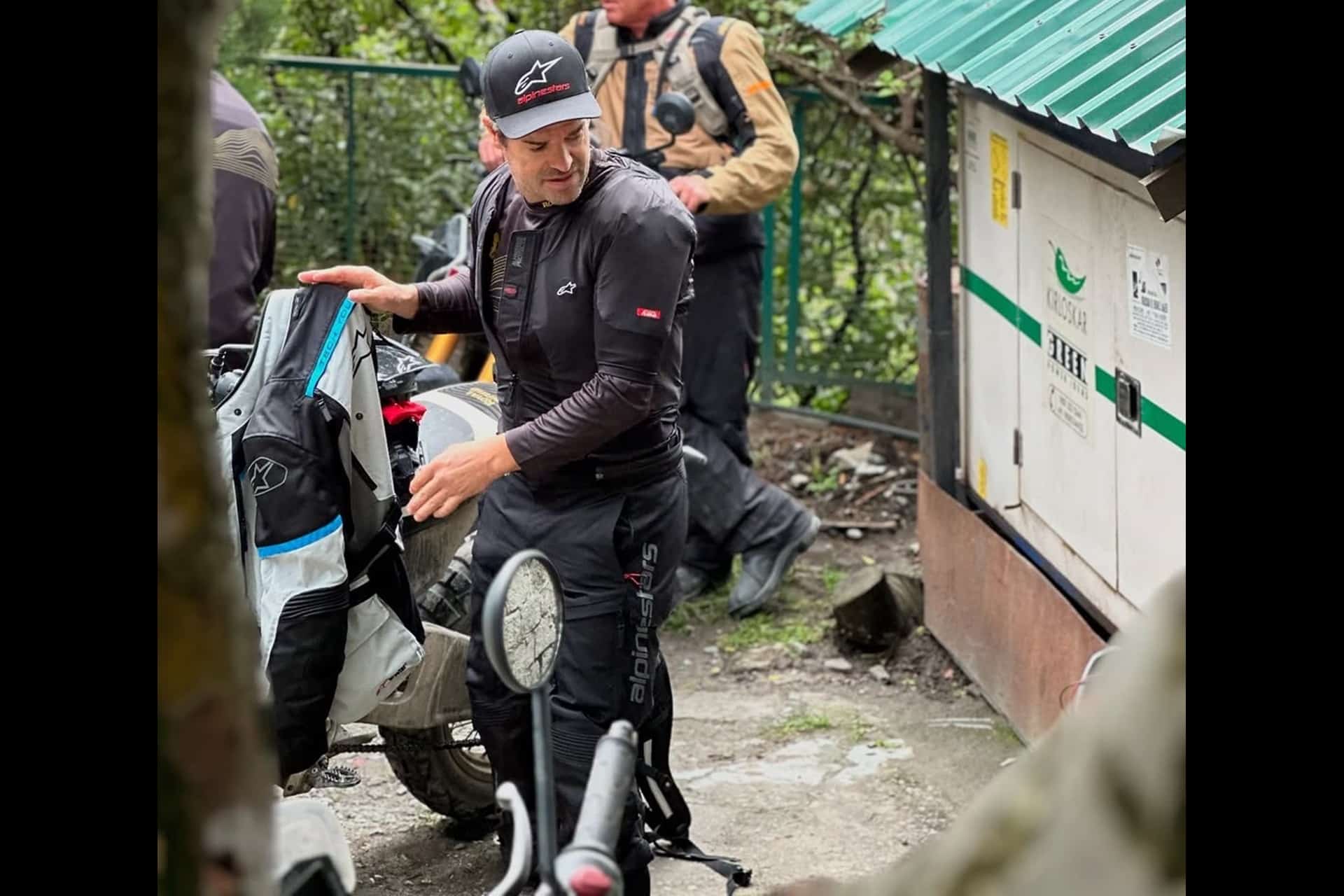 The future Himalayan Electric is seen in its final version more detailed to date