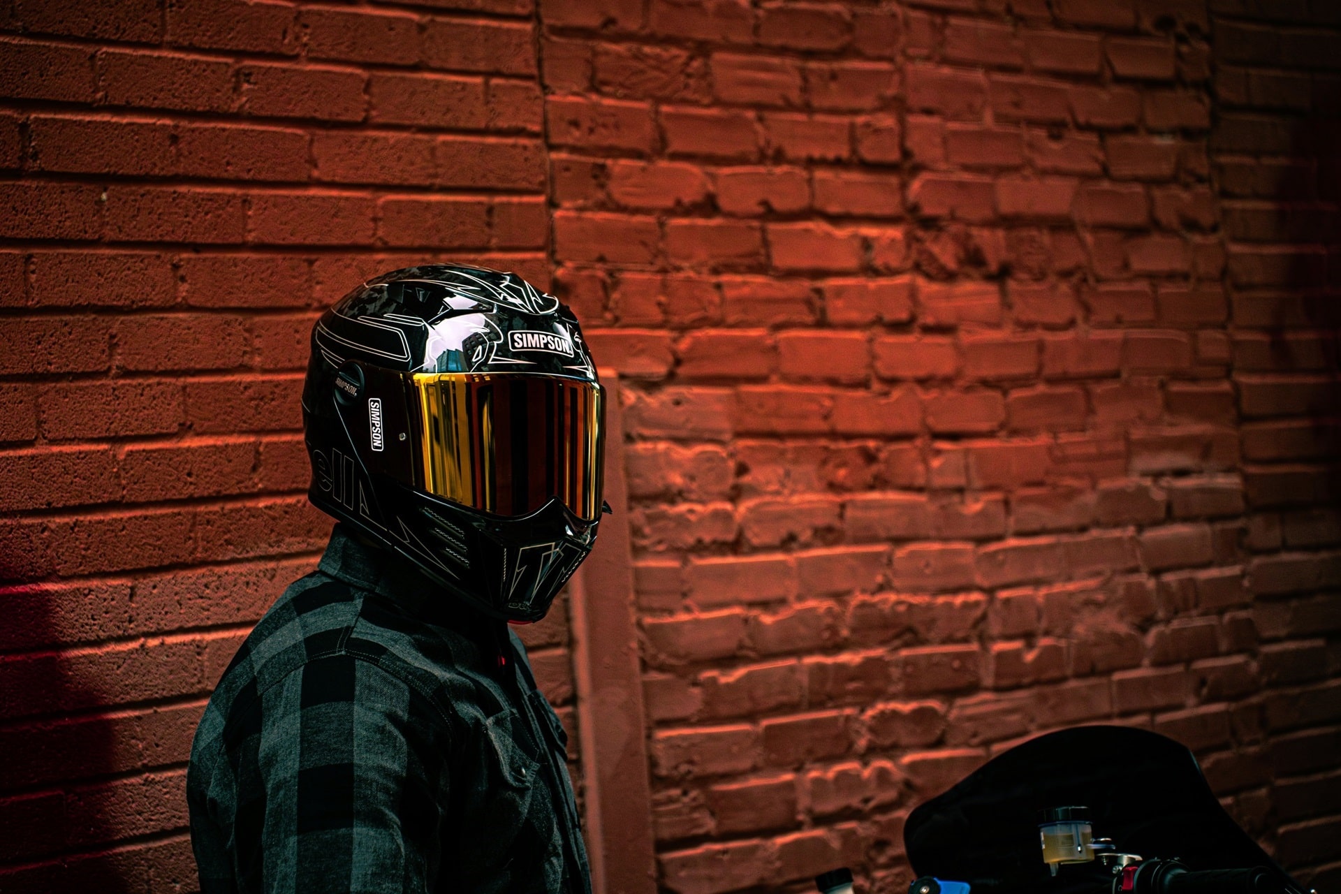 Simpson X Buell: The Yankee brand not only opens a new range of motorcycles, but also its own helmet model
