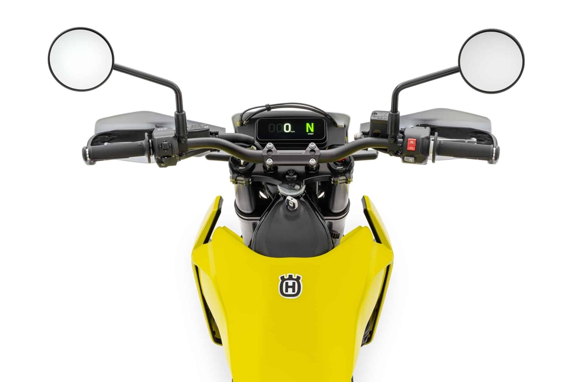 Husqvarna Mobility presents its renewed 701 Enduro and 701 Supermoto 2026