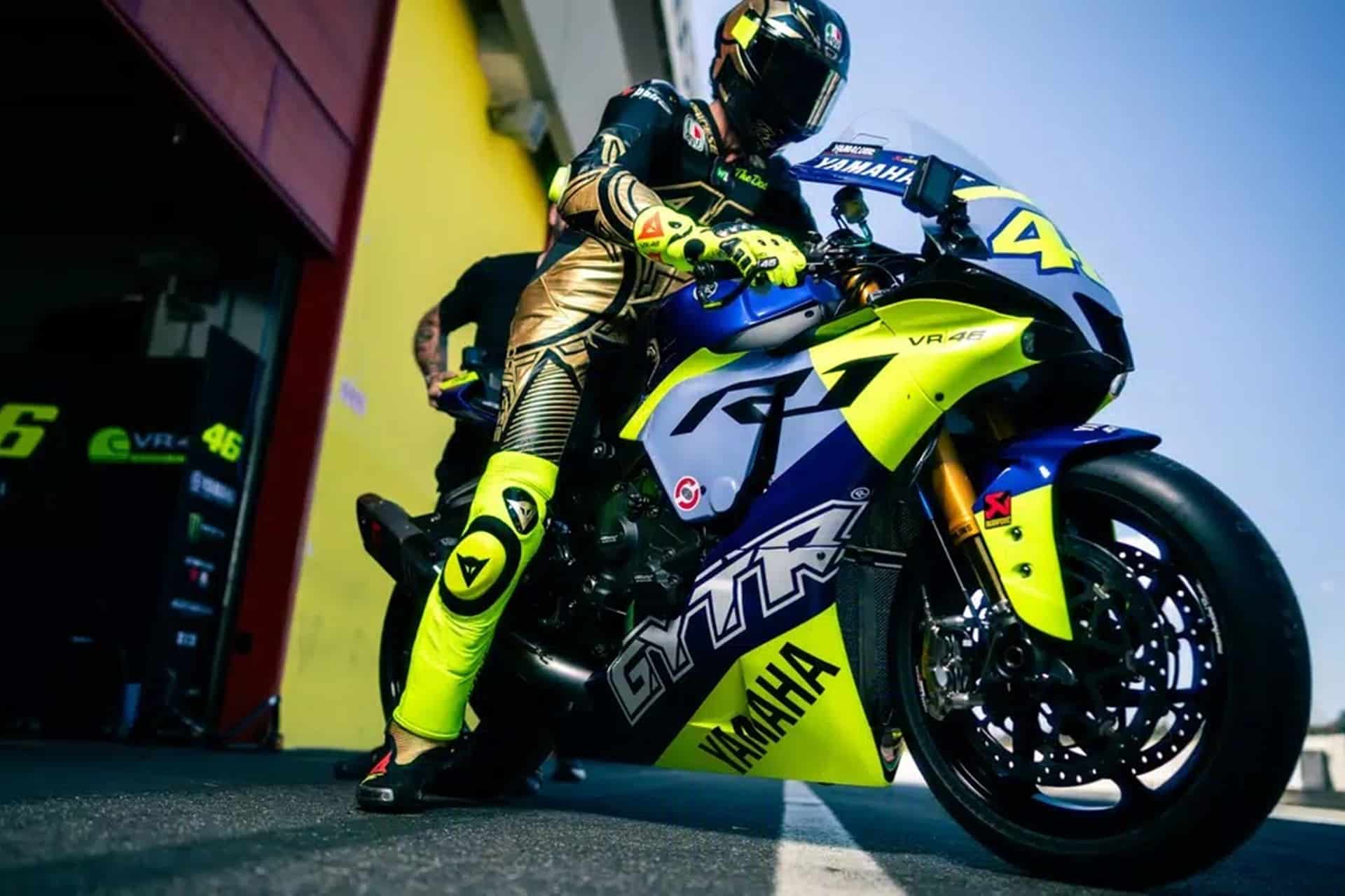 DAINE DONA UNICEF THE SOLELUNA BUS