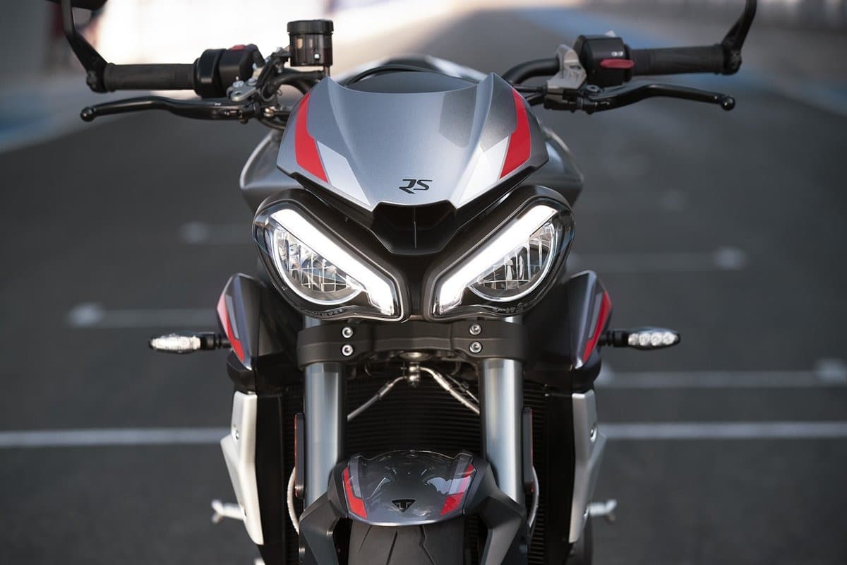 TRIUMPH reinforces its Street Triple 765 range with the arrival of two new versions