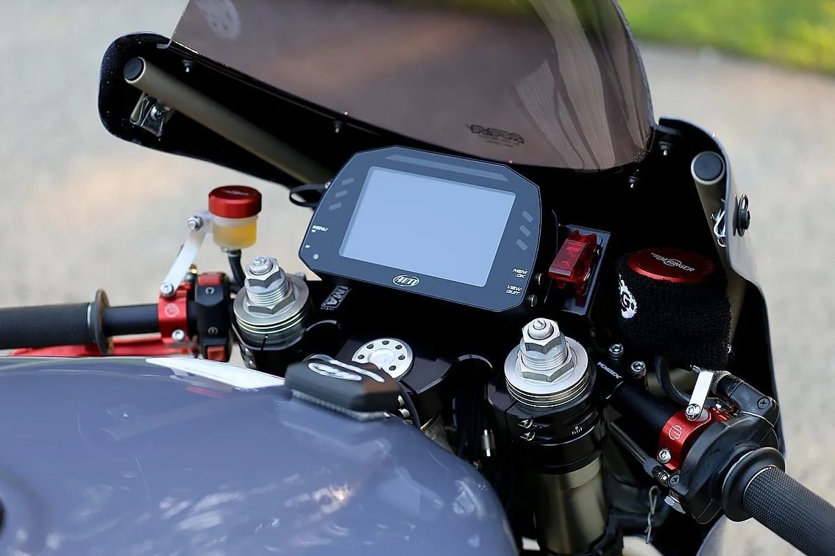 Ducati Formula 840 By Analog Motorcycles