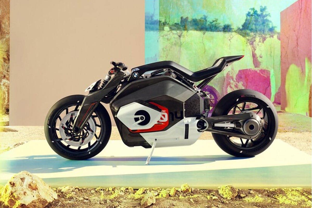 BMW no seguirá la “moda” de las eléctricas ni de las motos de cross